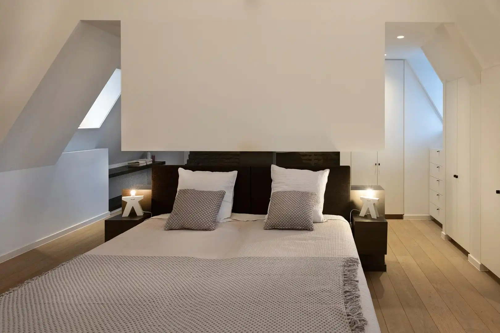 Klassevol duplex-appartement van 191 m². foto 10