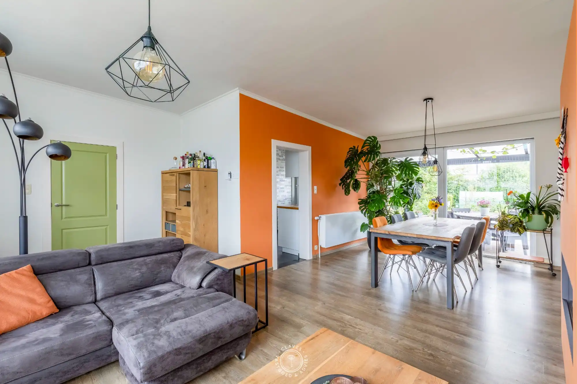 Ruimte, comfort en een uitstekende bereikbaarheid komen in deze verzorgde bungalow perfect samen. foto 5