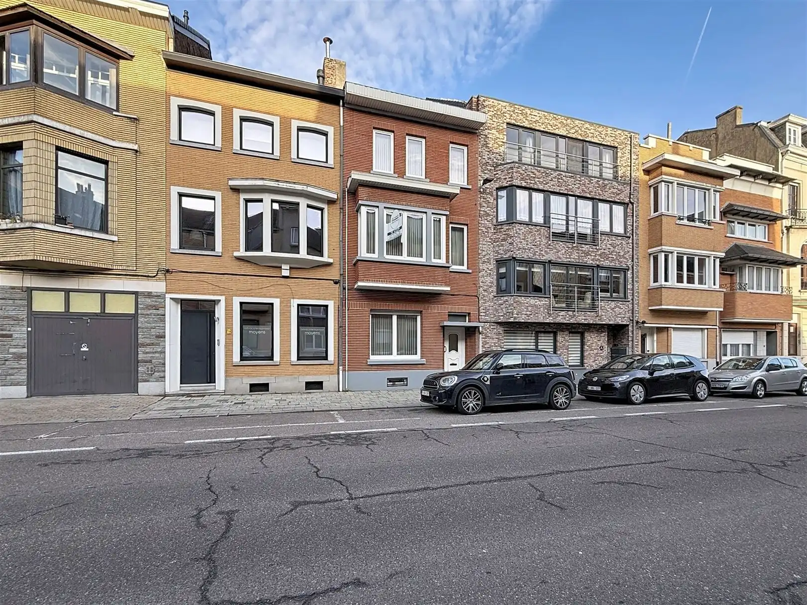 Stadswoning met tuin, 4 slpks, inrichtbare zolder, 2a 20ca foto 2