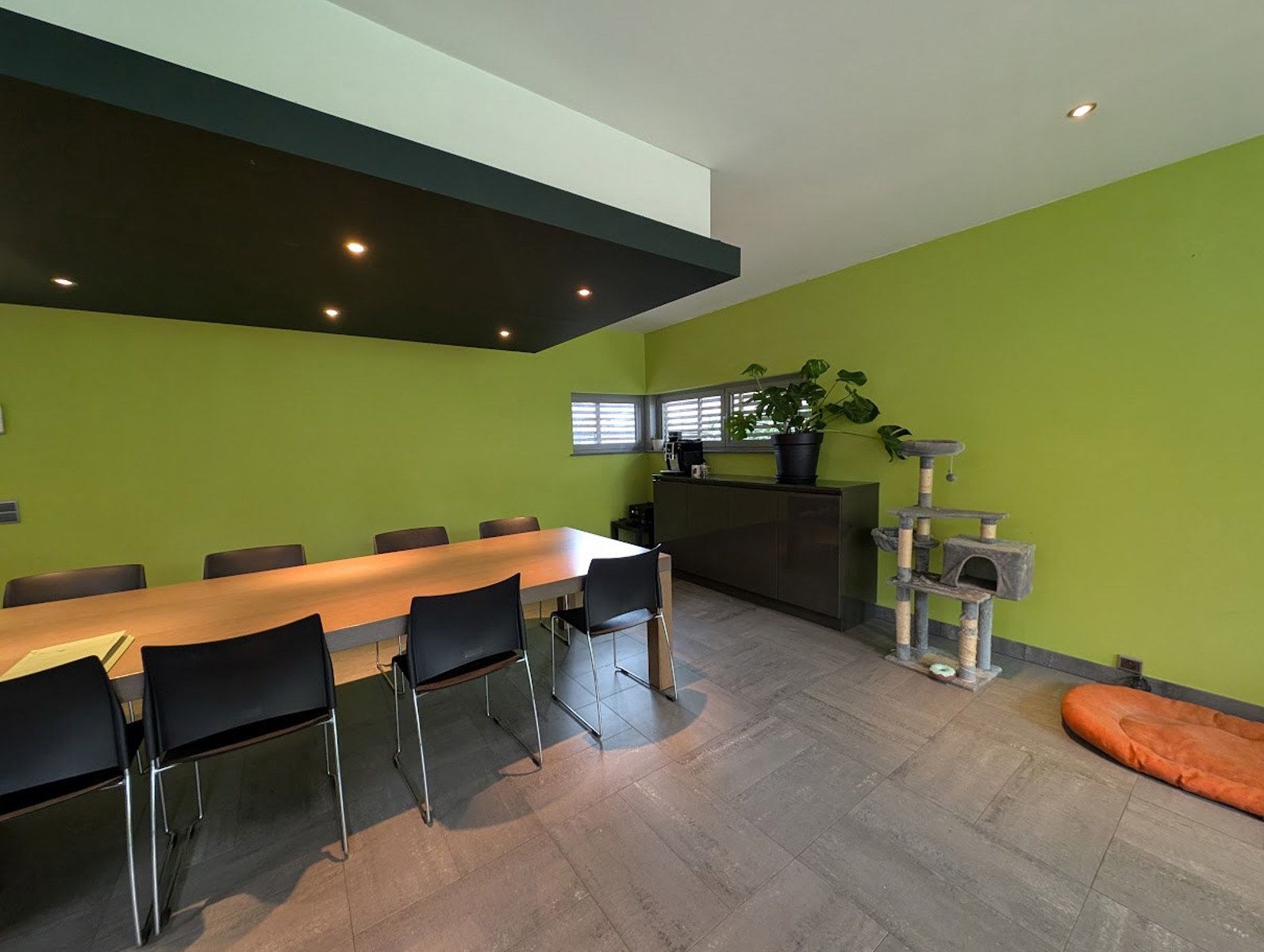 Ruime riante instapklare gezinswoning foto 11