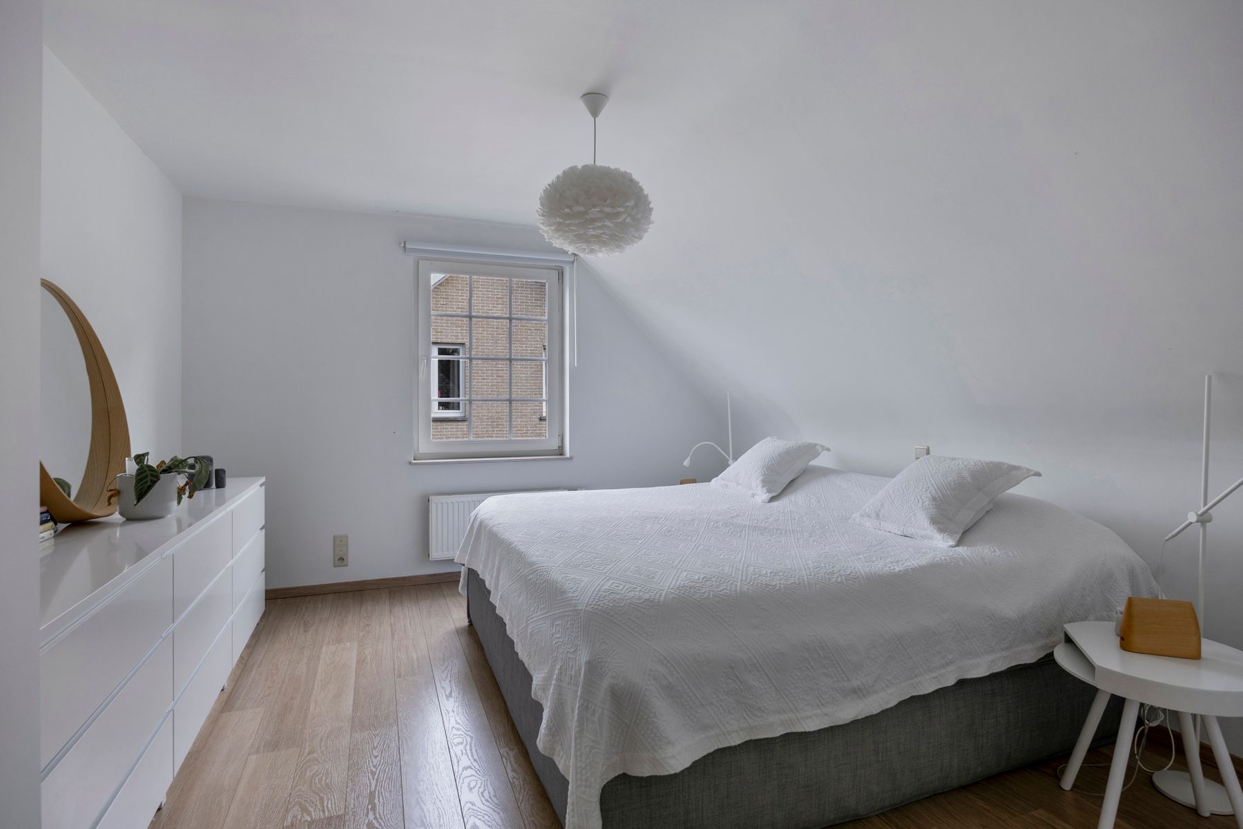 Prachtige villa met mooie tuin en 5 slaapkamers foto 24
