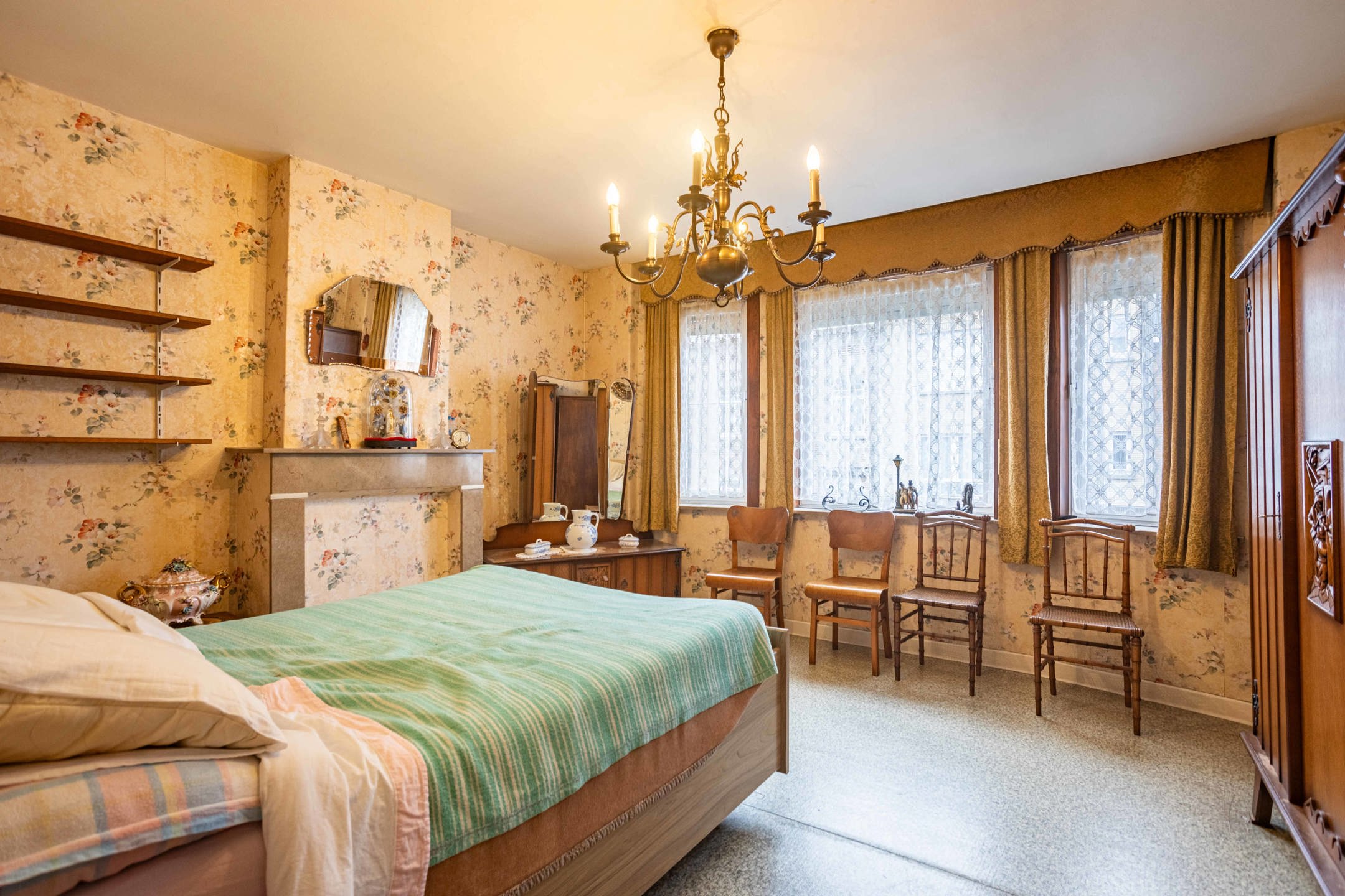 Woning met tuin en achterliggend perceel met oprit & garage! foto 13