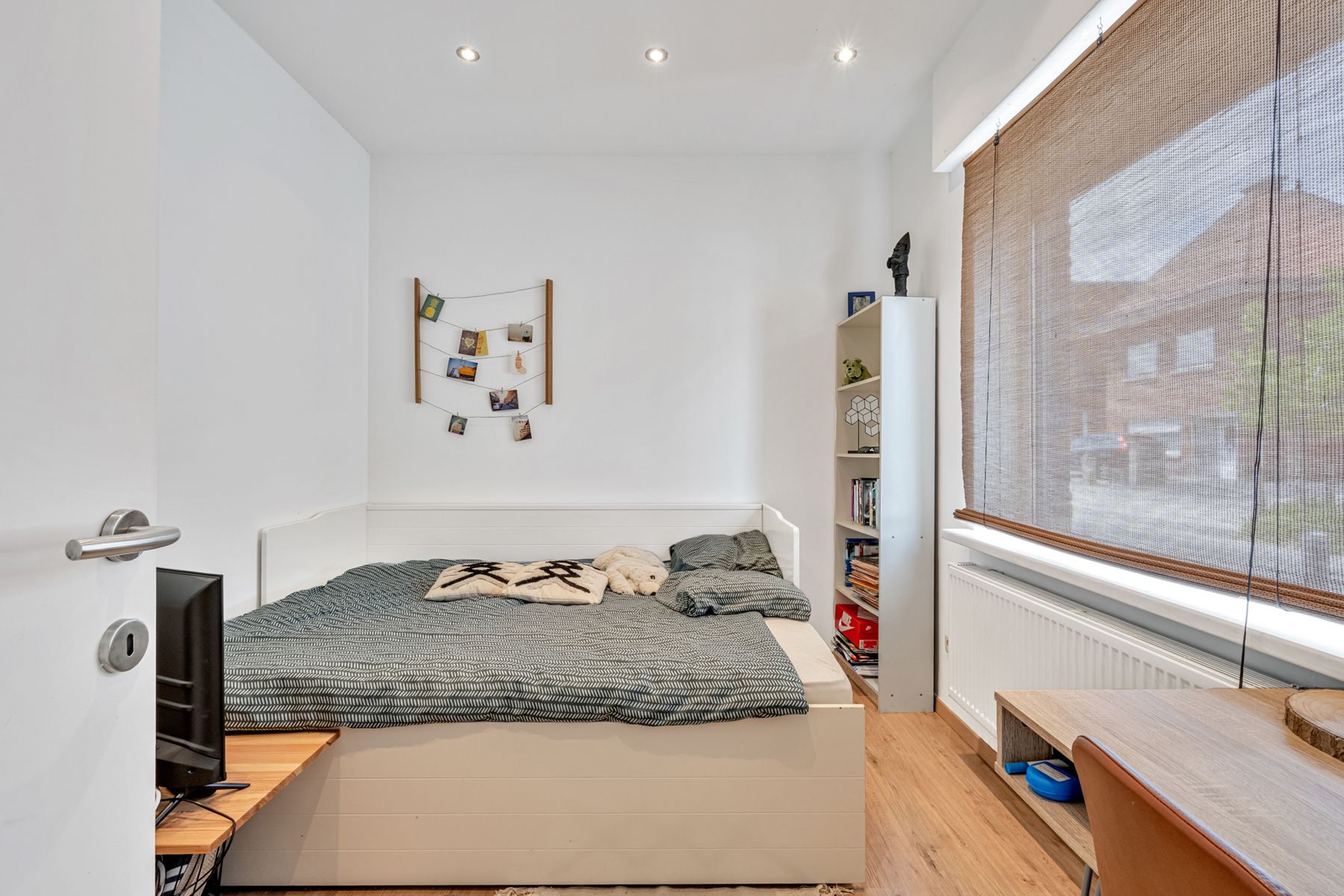 Halfopn bebouwing met 4 slaapkamers en zuidgerichte tuin foto 10