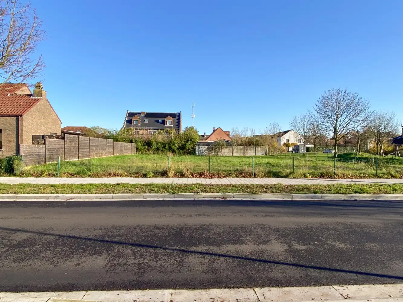 Prachtig gelegen bouwgrond van 320m² voor HOB met garage te Berendrecht foto 4
