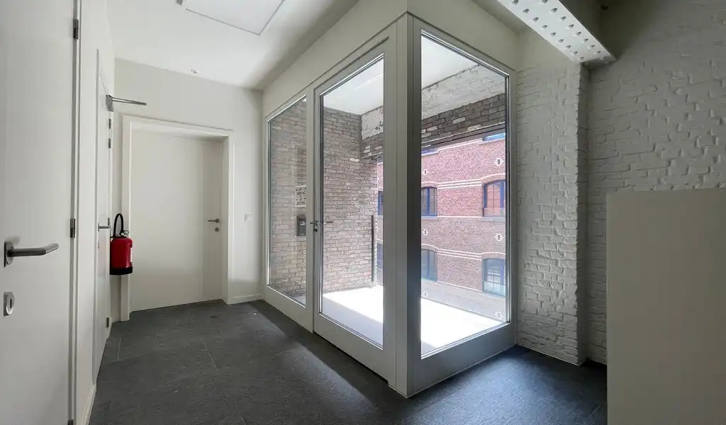 Loftkantoren te huur vlakbij het Eilandje foto 14
