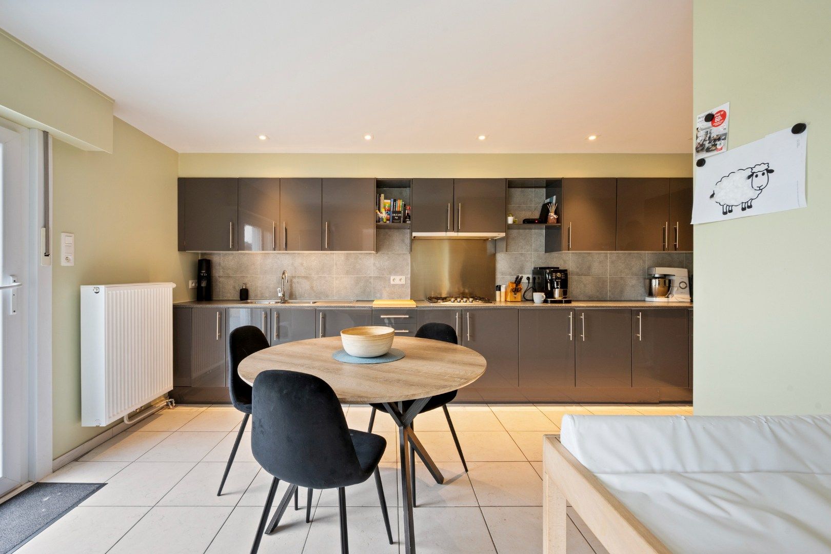 WONING MET EPC B, 4 SLPKS, AANGELEGDE TUIN EN OPRIT IN EEN RUSTIGE WIJK foto 13