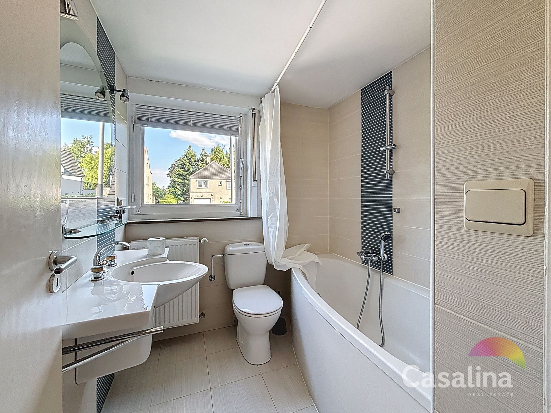 Huis met 3 slaapkamers en tuin  foto 15