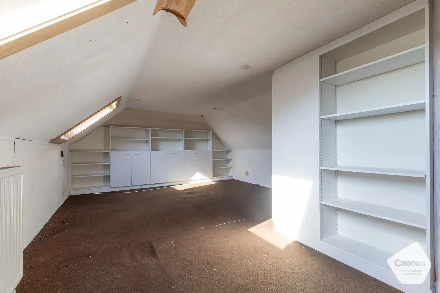 Te renoveren villa met 3 slaapkamers, 2 badkamers, sauna en ruime tuin foto 19