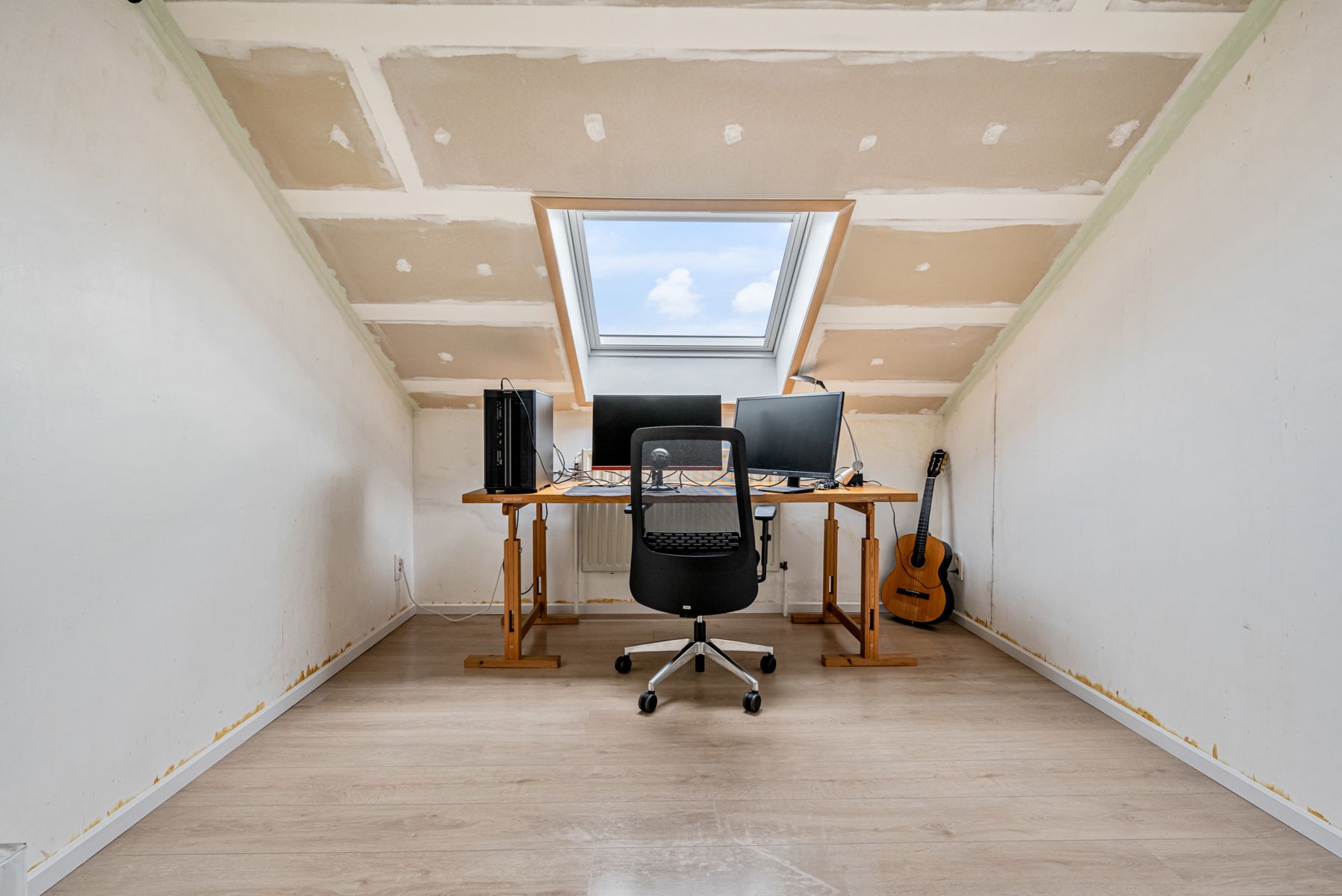 Gerenoveerde Instapklare bel-etage woning met tuin foto 13