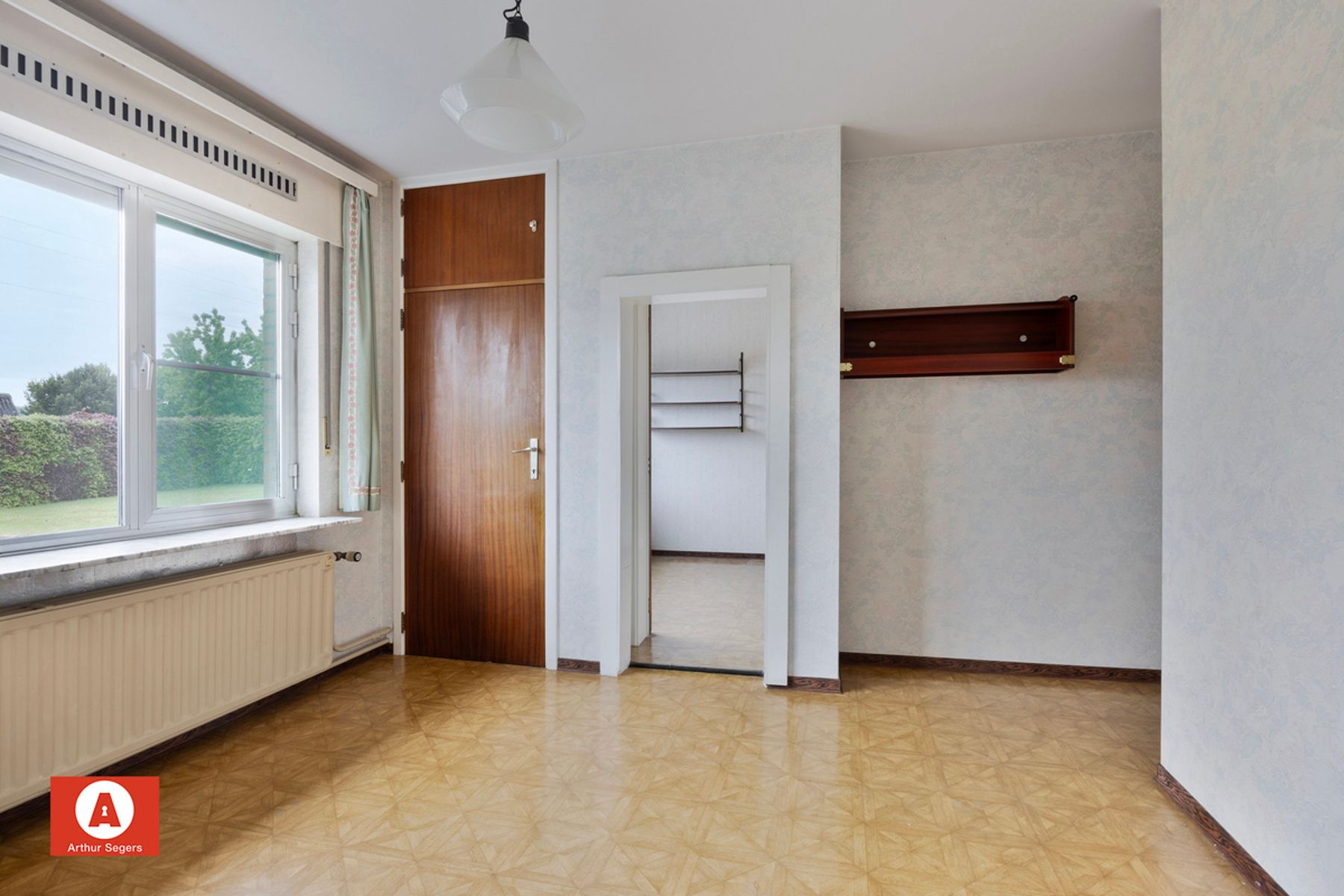 Te renoveren bungalow op rustige locatie foto 14