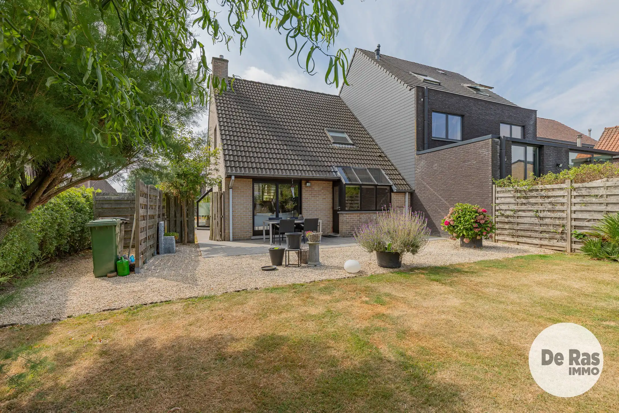 OTTERGEM- Leuke instapklare woning voorzien van alle comfort foto 6