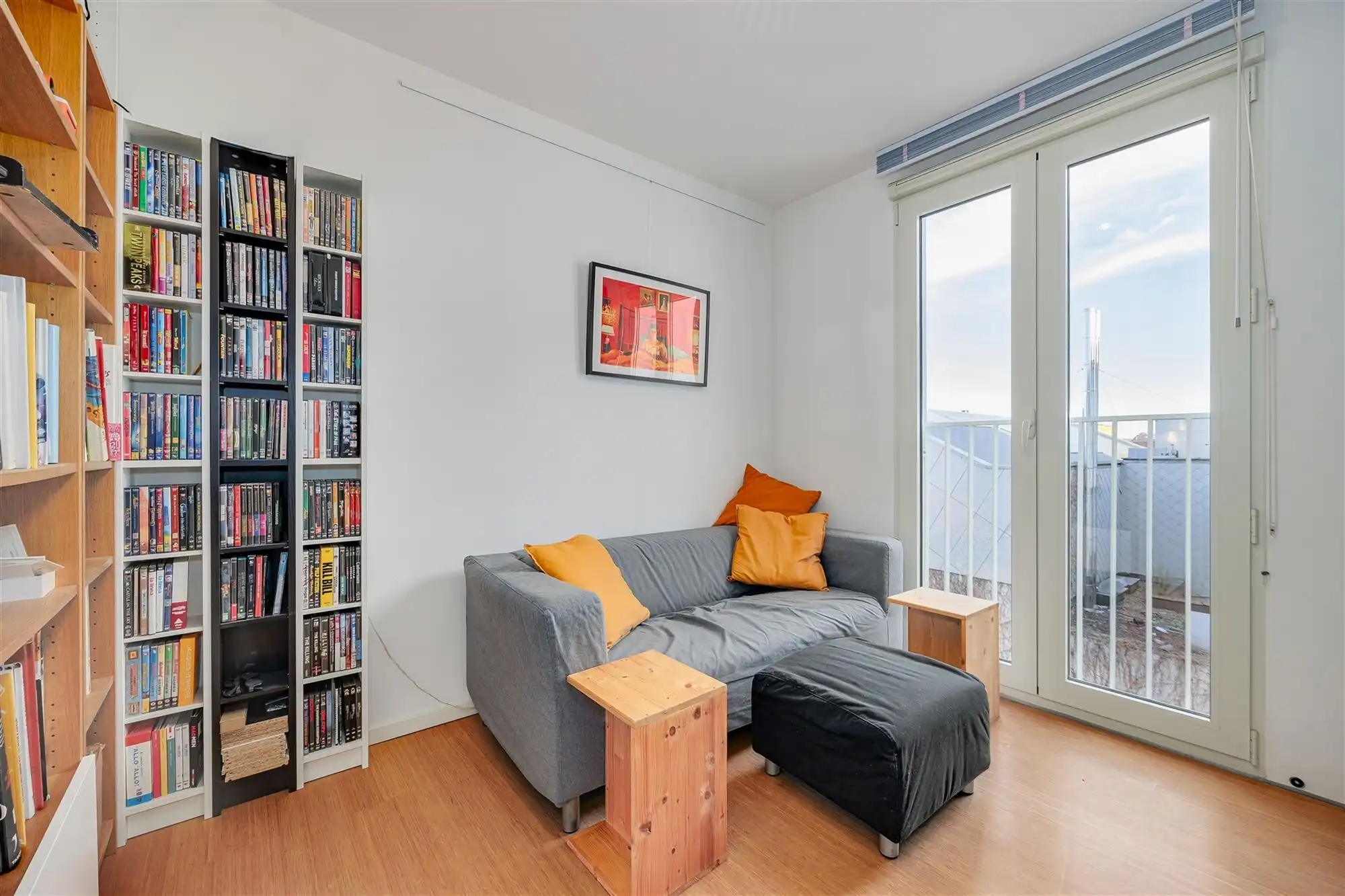 Prachtige woning met 3 slk en groot terras aan een zonnig plein foto 14