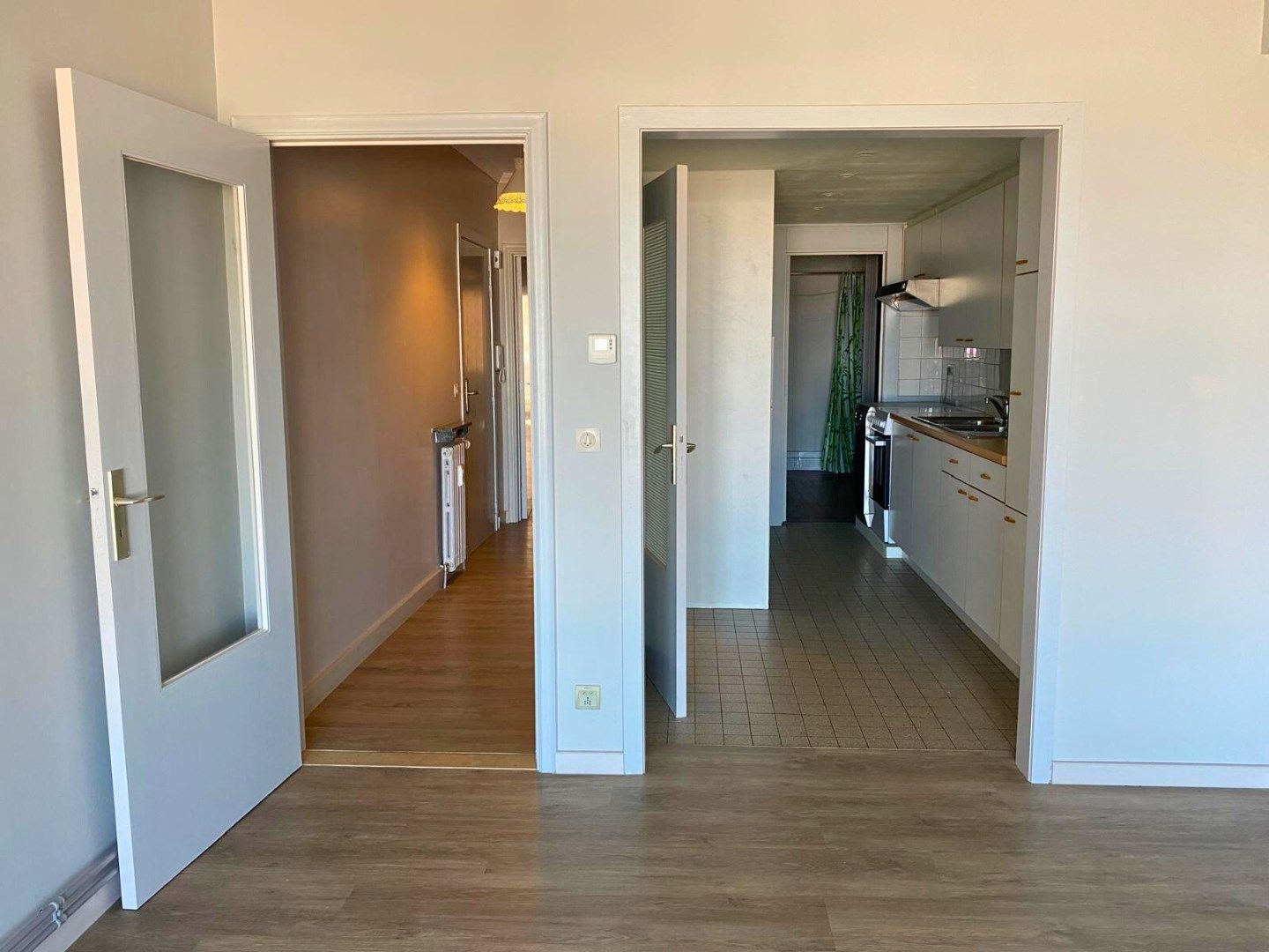 Ruim appartement met zeezicht te huur op de Zeedijk van Oostende – hoofdverblijfplaats foto 6