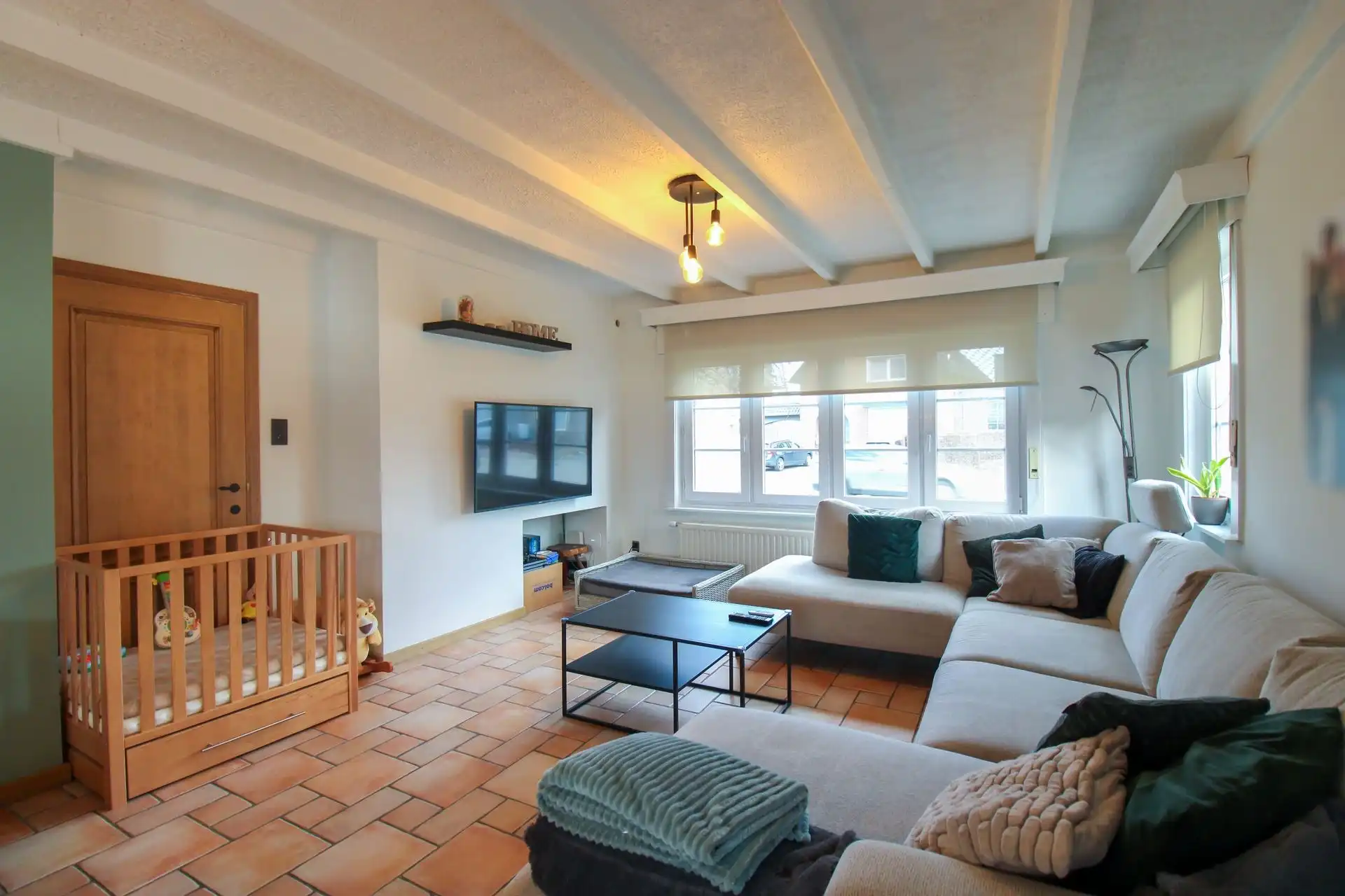 Gezinswoning met 3 slaapkamers op royaal perceel van 14a18ca in het landelijke Uikhoven! foto 3