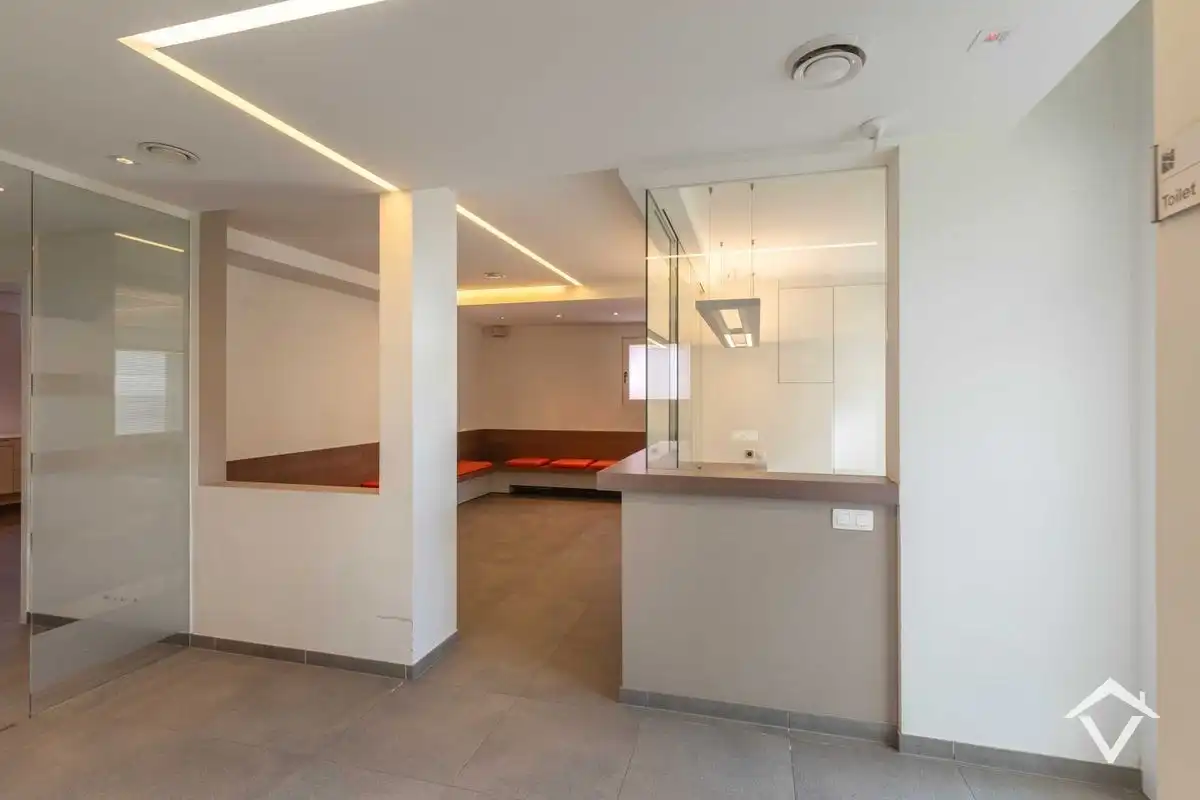 Praktijk/kantoorruimte 18 m² te Gits foto 2