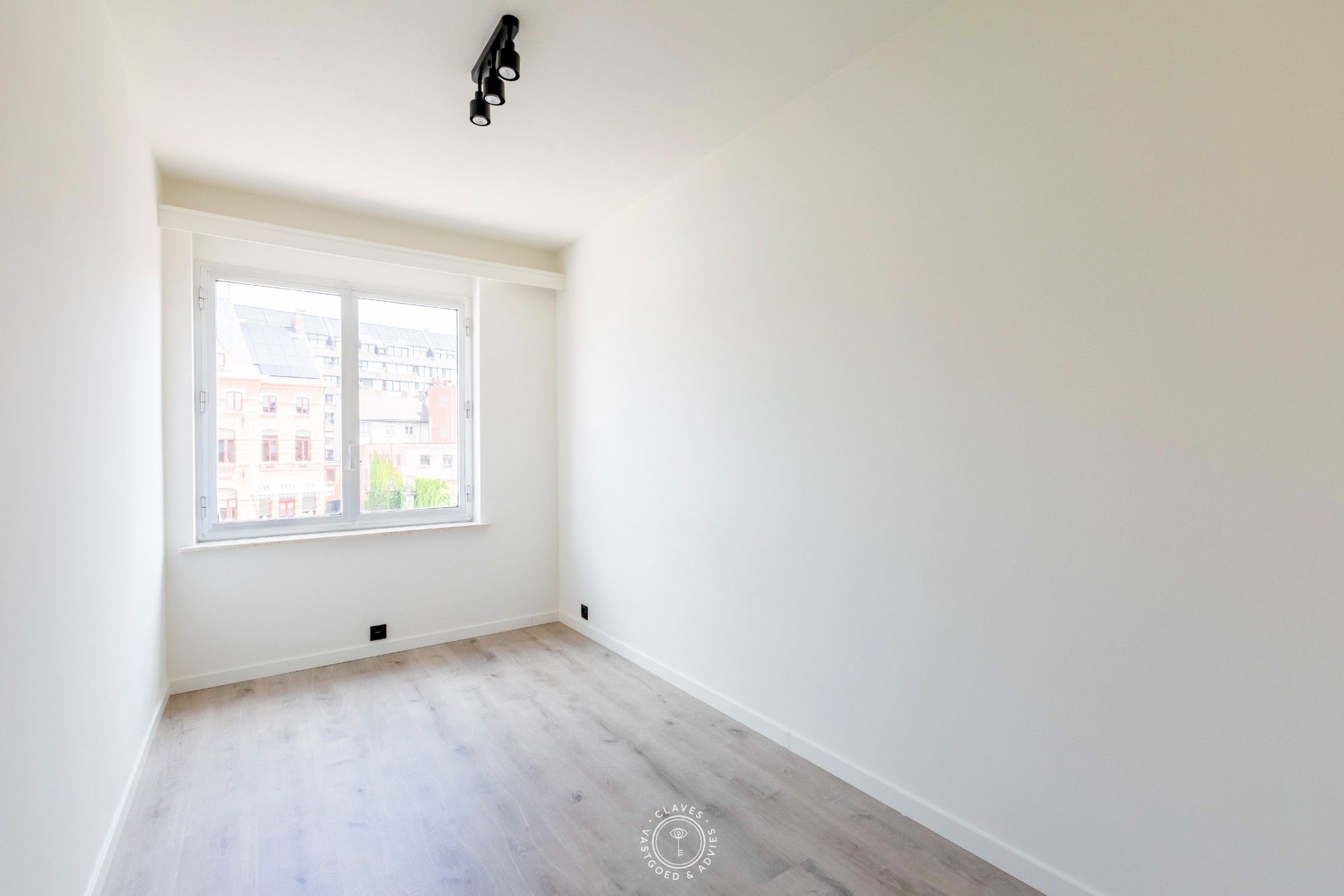 Modern gerenoveerd 2-slaapkamerappartement in het centrum van Sint-Niklaas foto 11