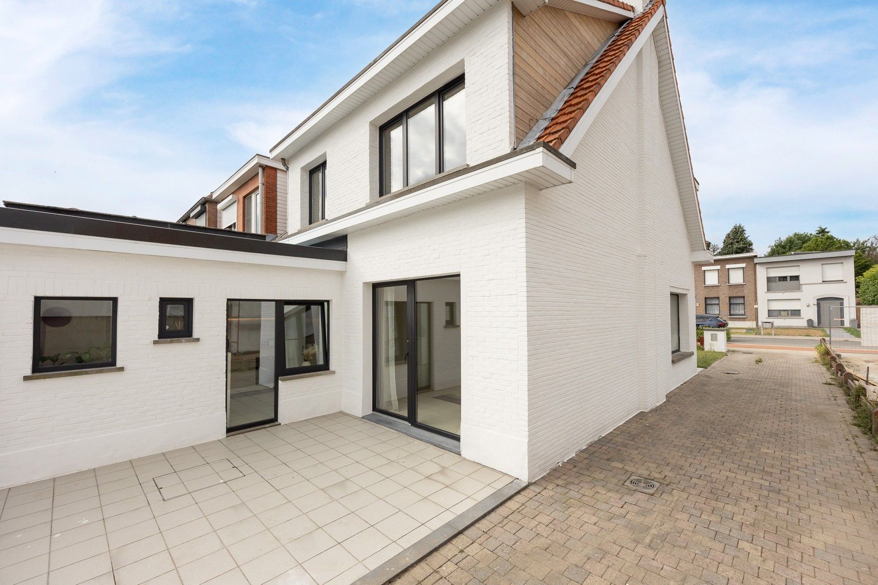 Instapklare woning met zonnige tuin op uitstekende ligging foto 32