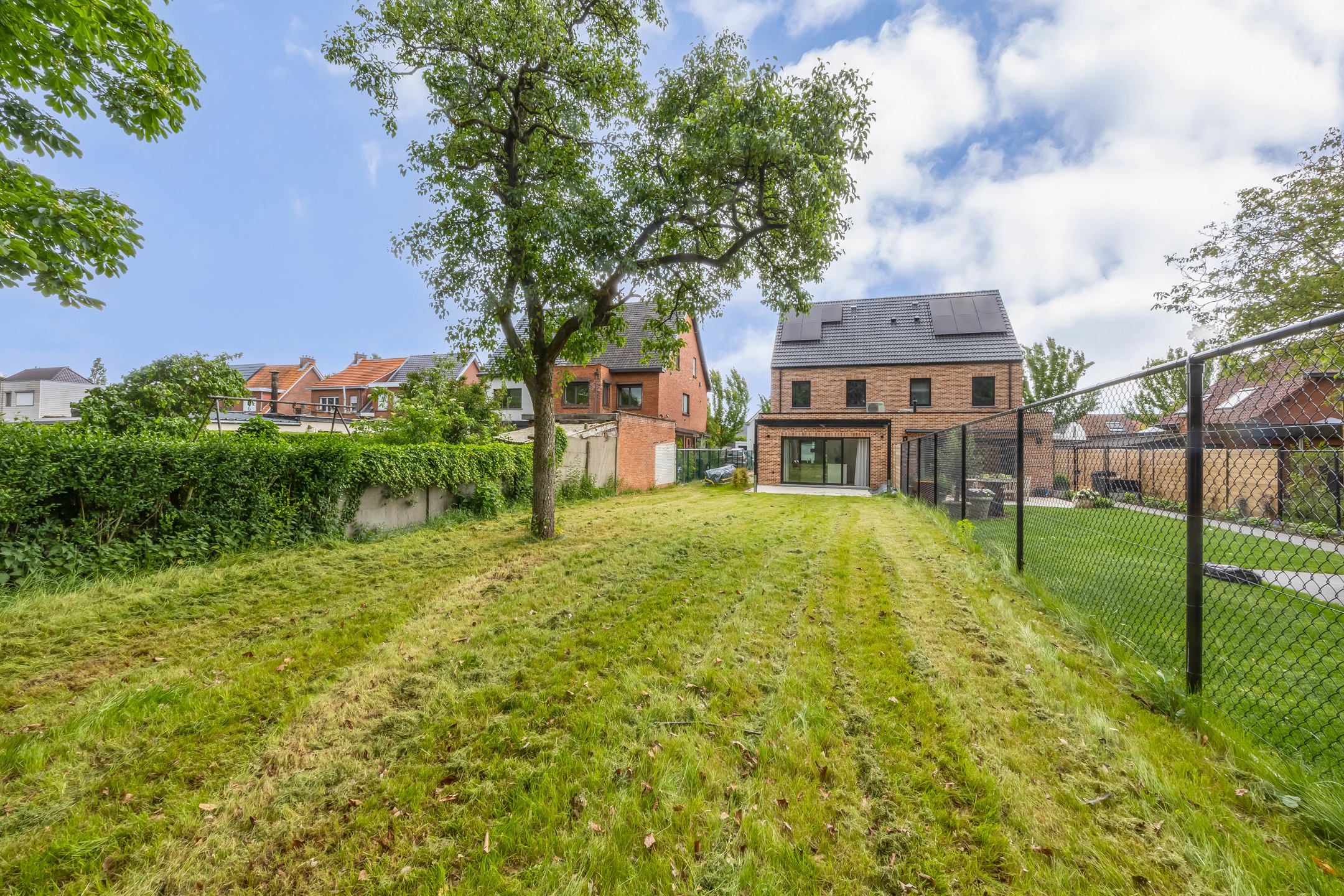 Instapklare BEN-woning met topafwerking in hartje Schilde foto 24