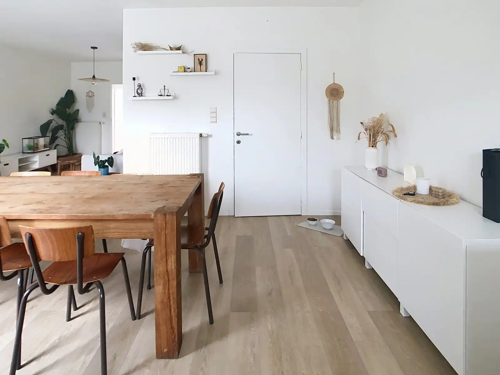 Nabij centrum: woning met 3 slaapkamers, tuin en garage foto 8