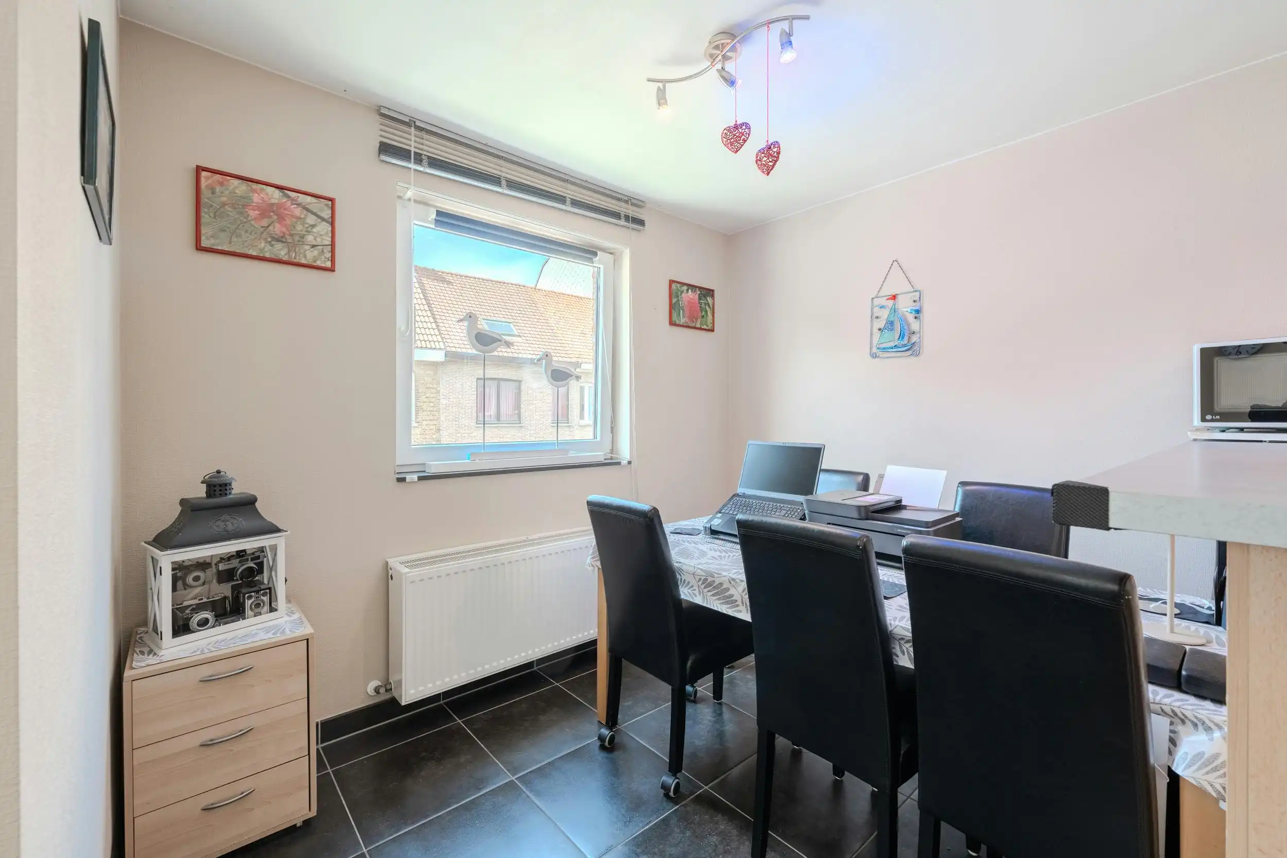 Aangenaam twee slaapkamer appartement in het centrum! foto 15