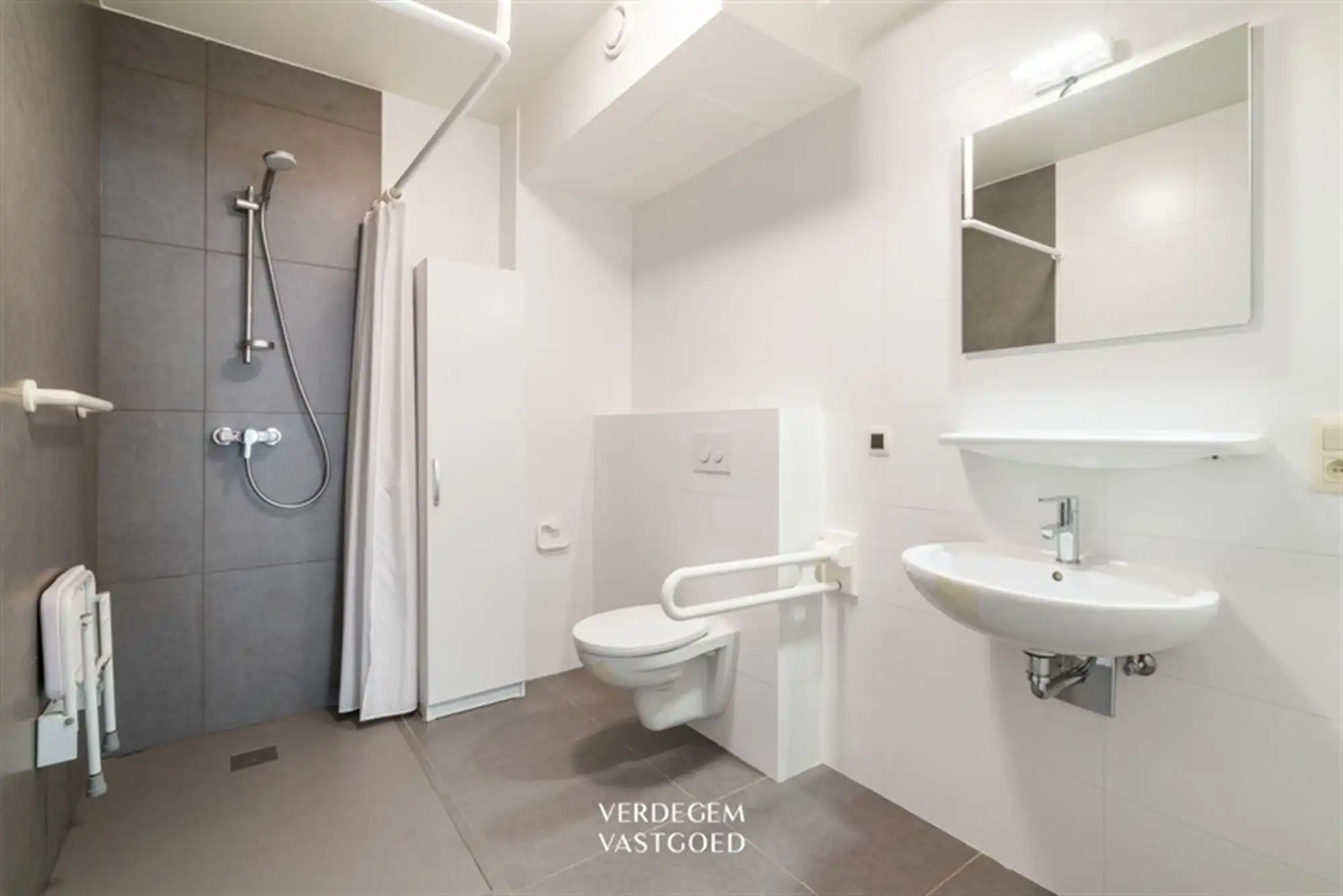 Investering: verhuurd service appartement in het centrum van Gent foto 10