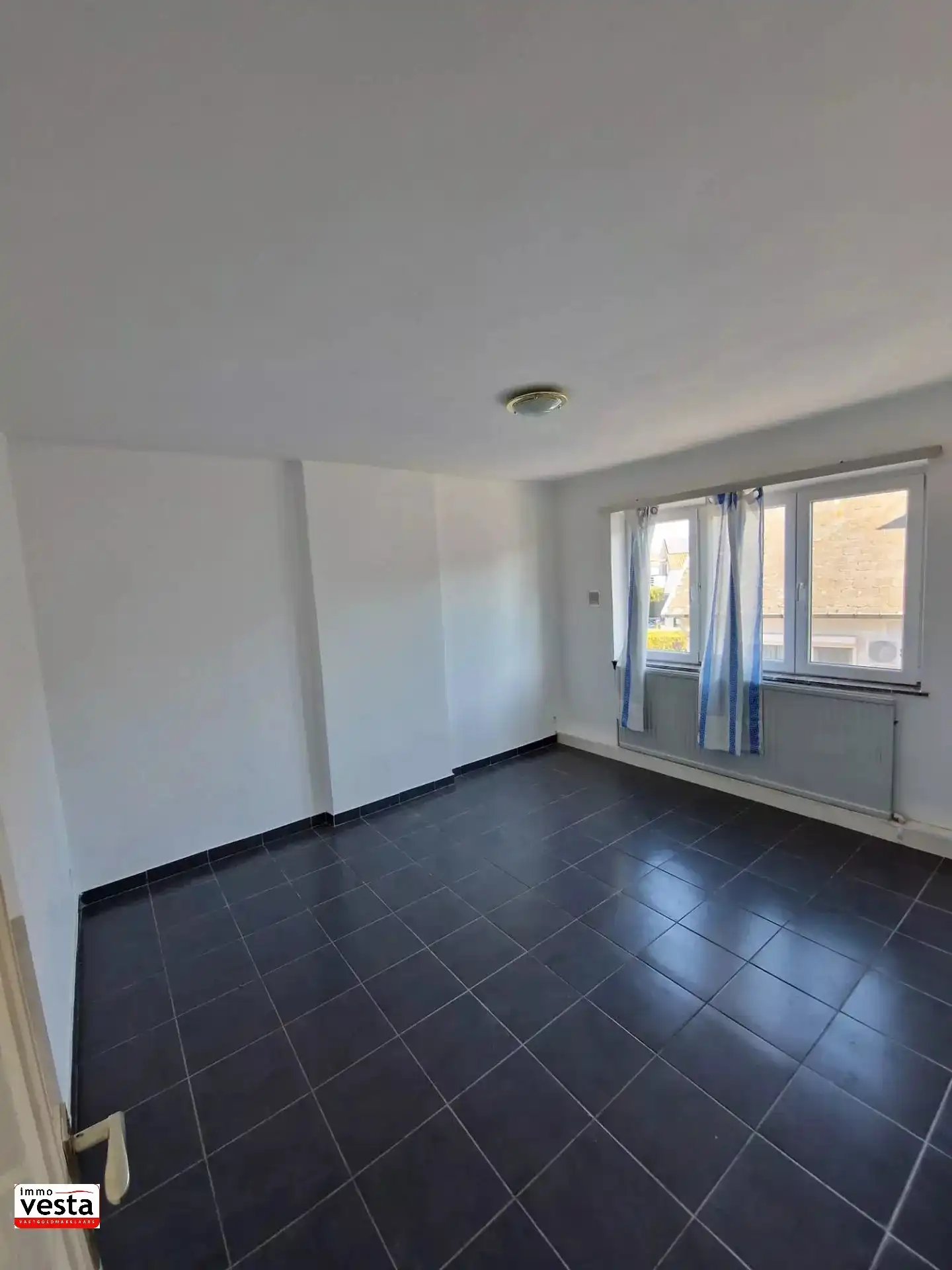 Halfopen woning met 3 slaapkamers in Velm foto 13