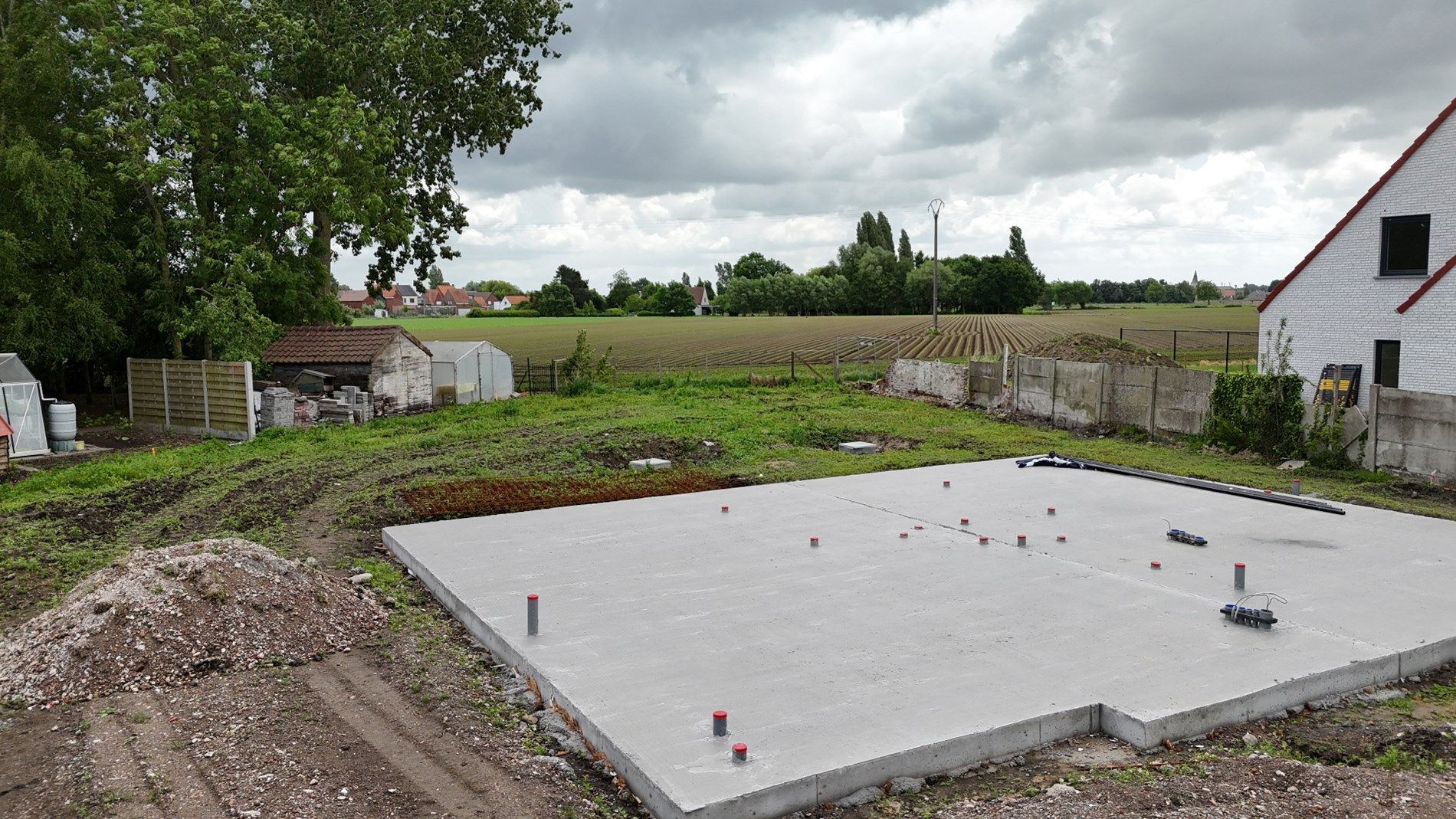 Nieuwbouwwoning met 4 slaapkamers en tuin te Koekelare  foto 11