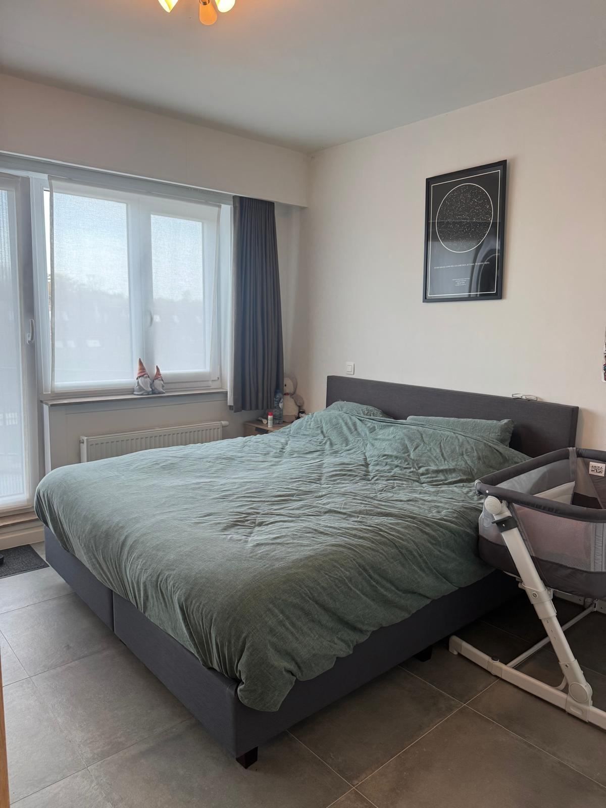 Mooi gerenoveerd 2 slaapkamer appartement foto 13