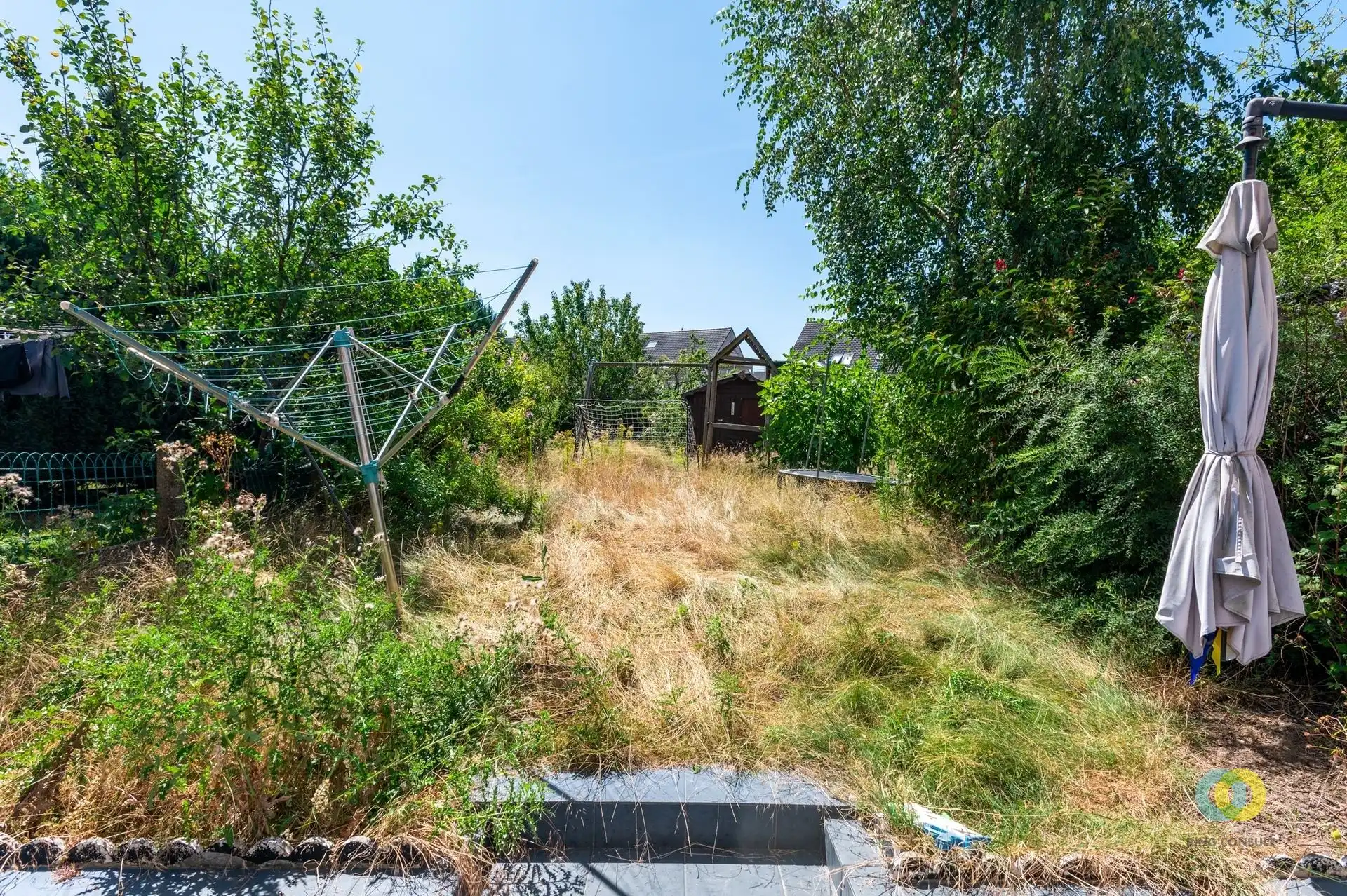 Bel-etagewoning met garage en tuin foto 7