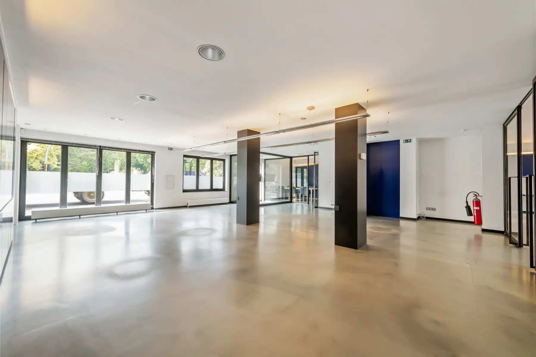 Strategische toplocatie voor uw onderneming. foto 3
