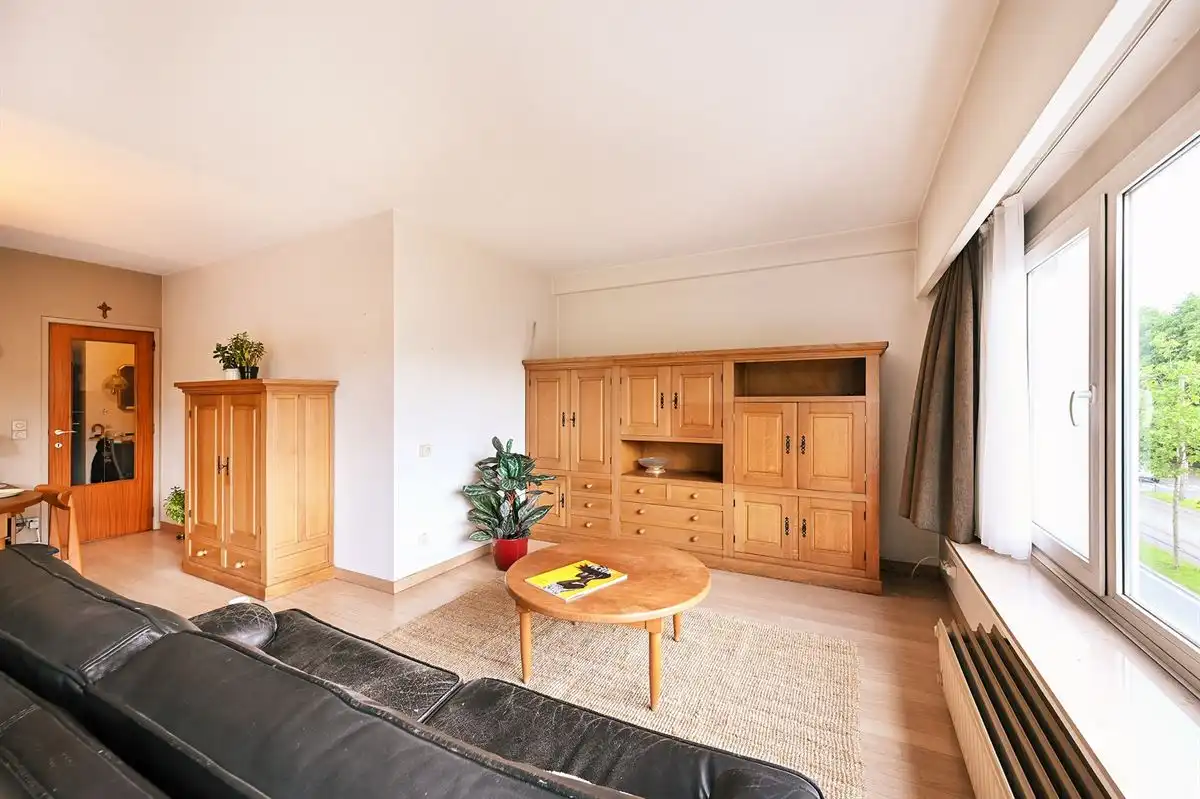 Ruim hoekappartement met 3 slpk in centrum Mortsel foto 4
