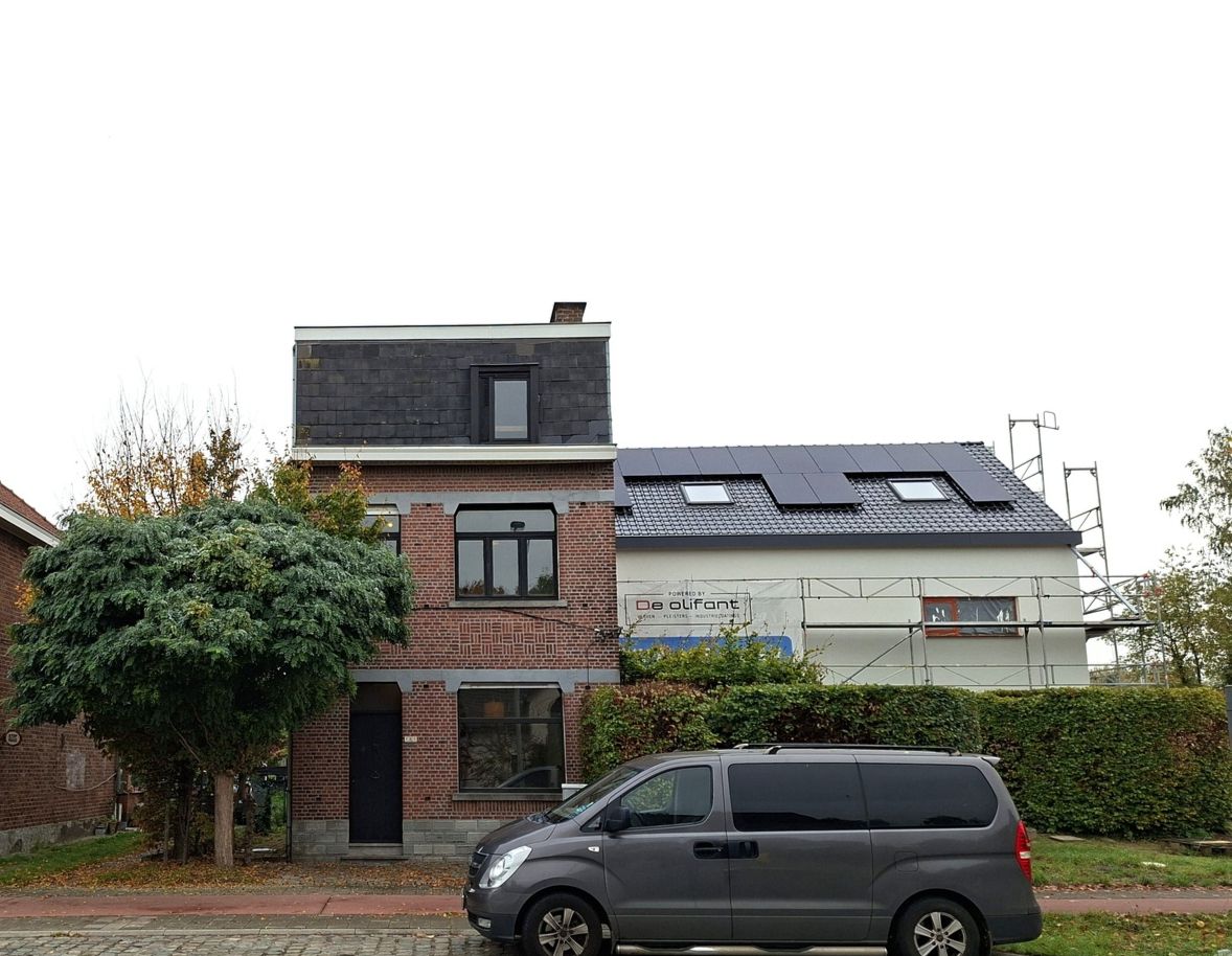Licht te renoveren woning / 4 slaapkamers en tuin / centrale ligging foto 50