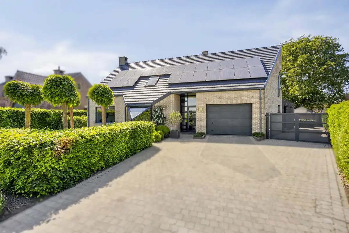 gezellige en lichtrijke villa op 9,50 are - 100 % instapklaar foto 4
