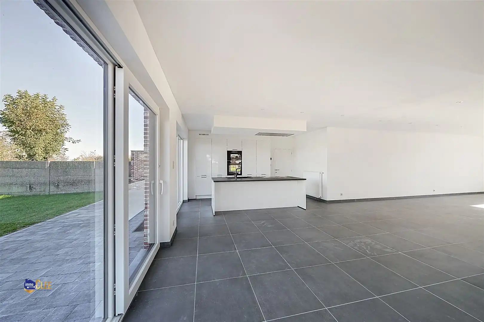 Volledig gerenoveerde gezinswoning foto 4