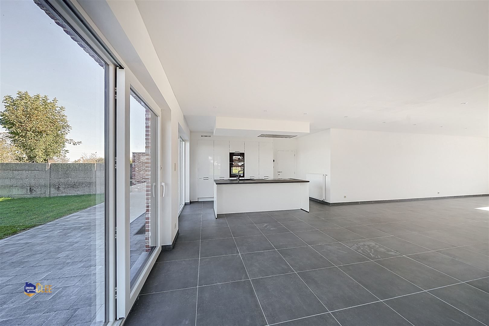 Volledig gerenoveerde gezinswoning foto 4