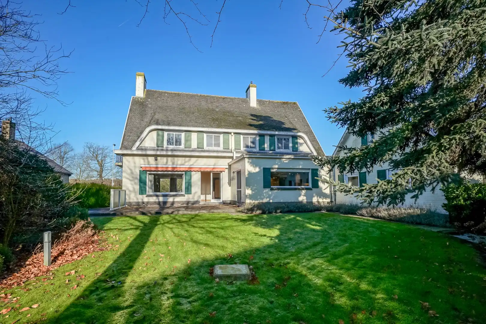  Statige villa uit de jaren ‘65 met zuidgerichte tuin in hartje Oudenburg. foto 15