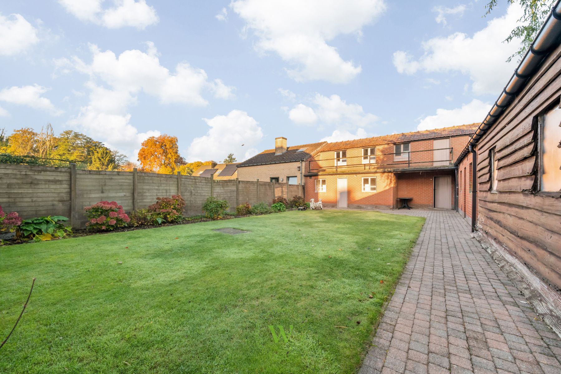 Lichtrijke woning met 4 slpks en bijgebouw Sint-Michiels foto 18