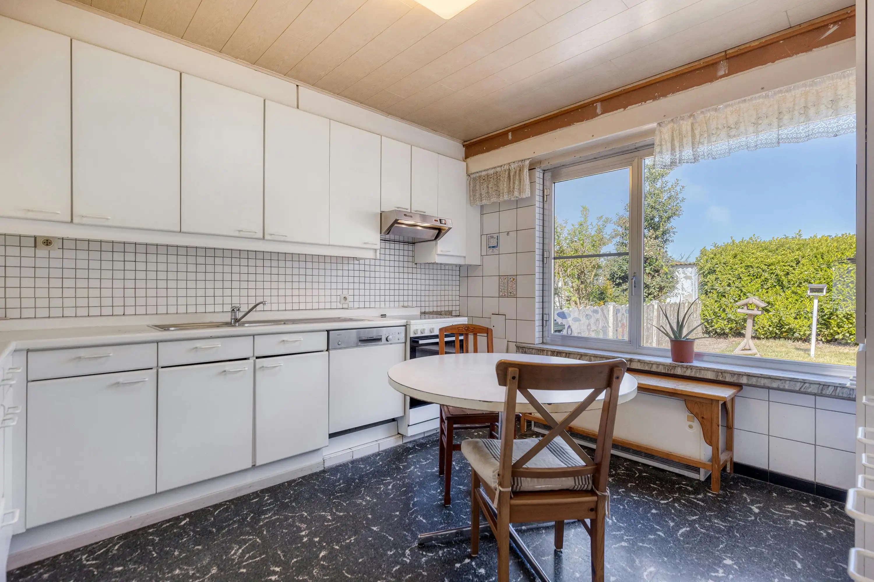 Woning met 3 à 4 slaapkamers te koop in Hoevenen/Stabroek foto 10