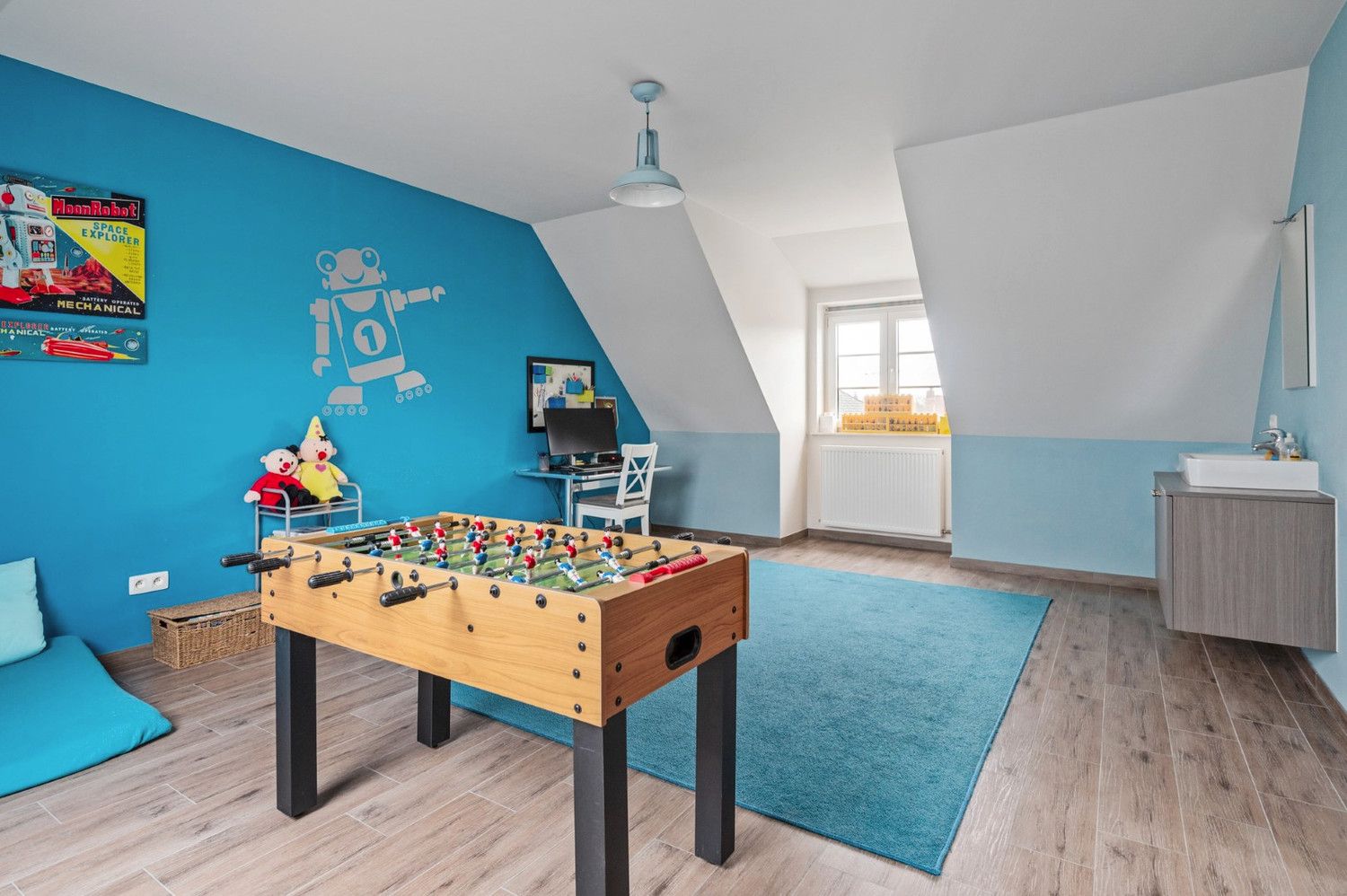 TOPLOCATIE! H.O.B. MET 4 SLK, GARAGE EN TUIN! foto 18