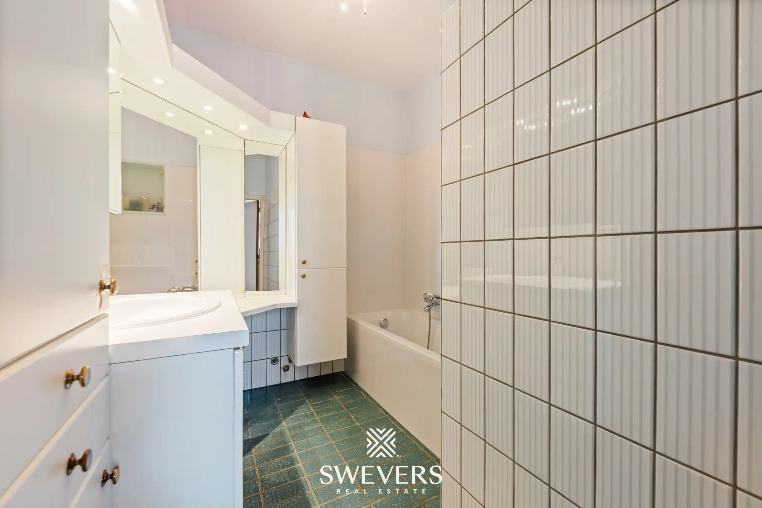 Authentieke charmante woning met minstens 3 slaapkamers te Paal foto 19
