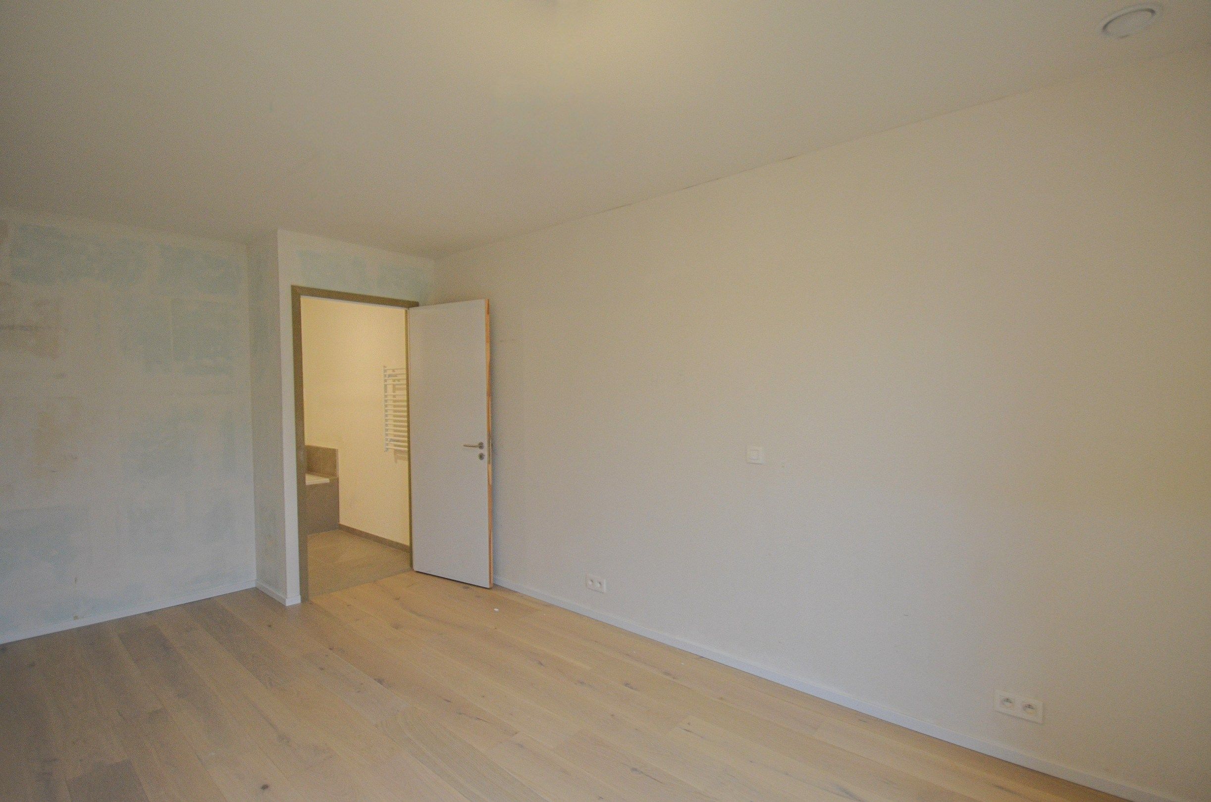 Nieuwbouw BEN-woning(bijna energie neutrale woning) in een autovrije, groene omgeving. foto 12