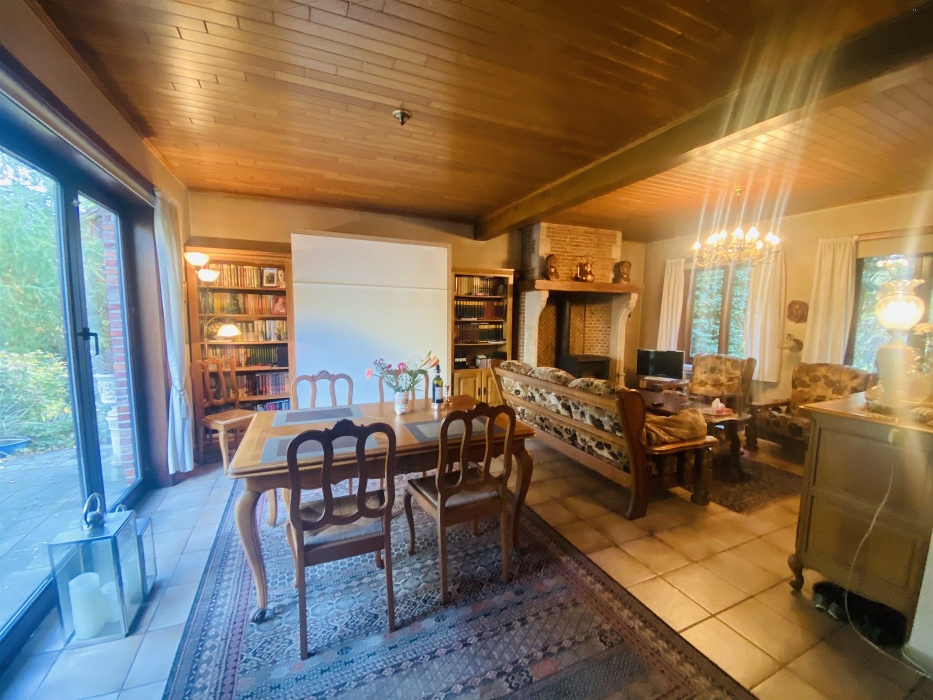 Mooie open bebouwing in groene omgeving  foto 5