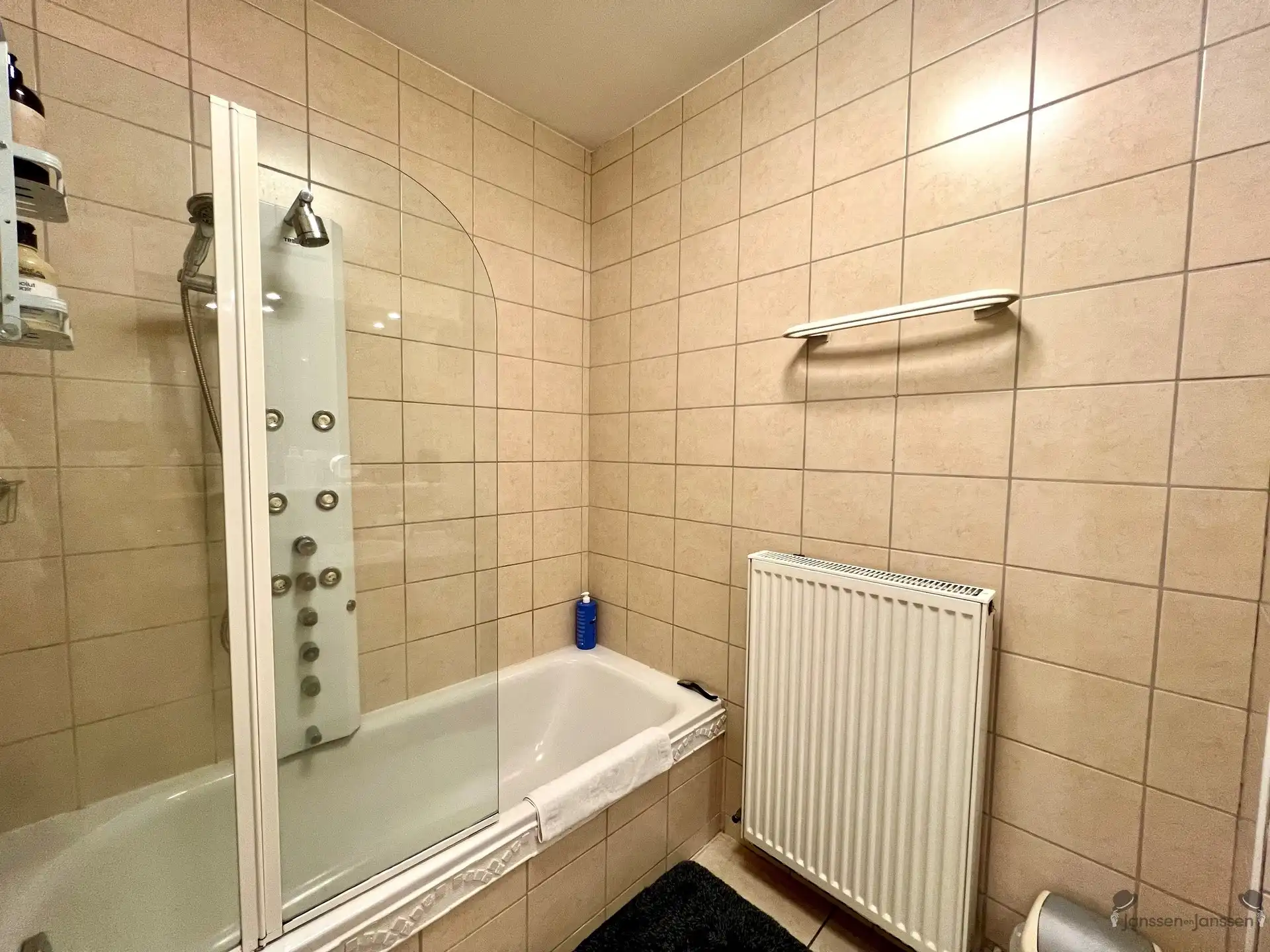 appartement gelijkvloers met tuin & garage foto 7