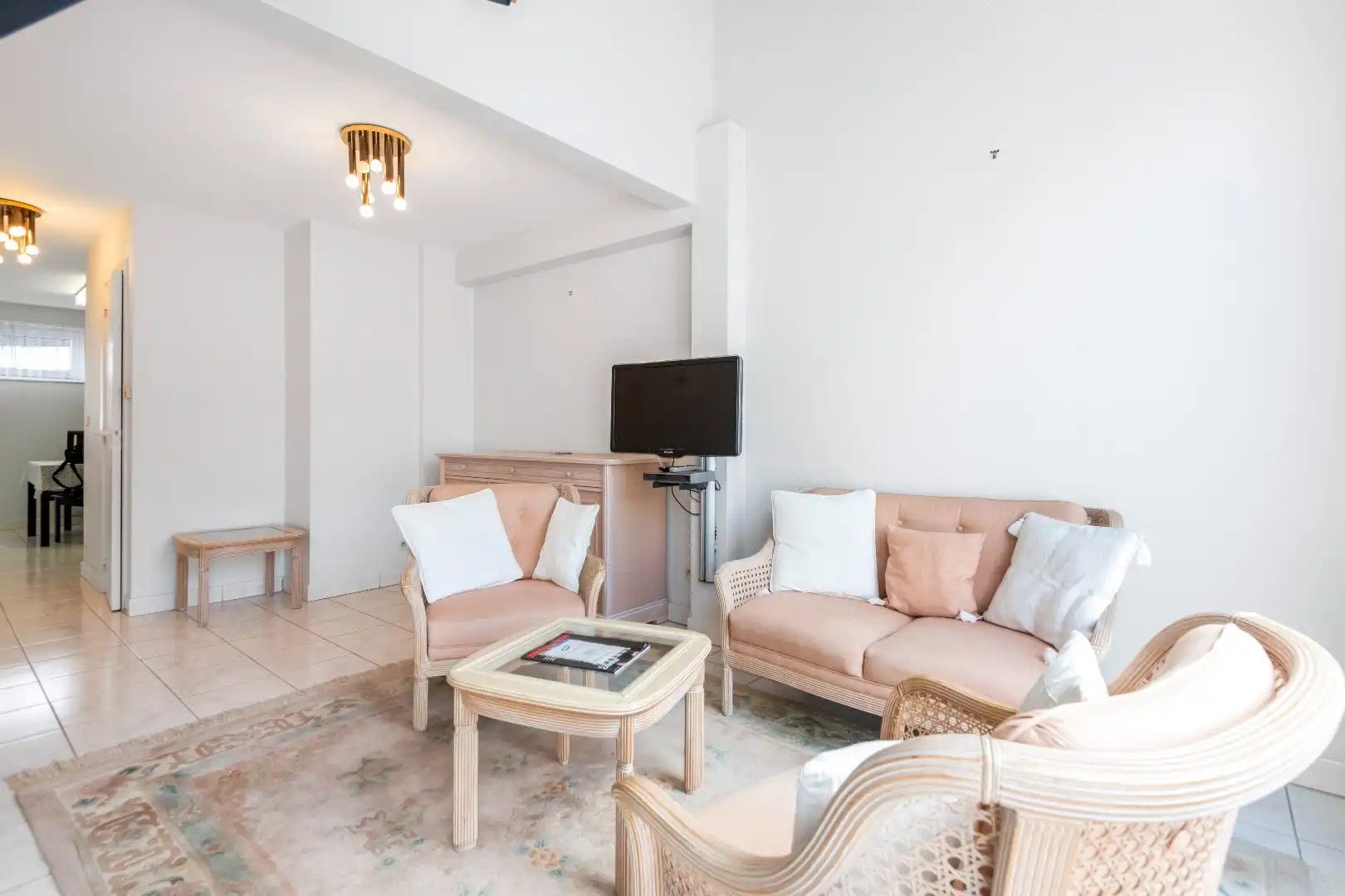 Dakappartement met zijdelings zeezicht gelegen tussen het Driehoeksplein en het  Albertplein in het Zoute. foto 2