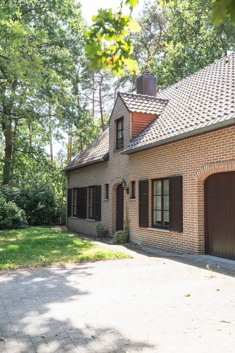 Charmante en ruime open bebouwing met grote tuin foto 2