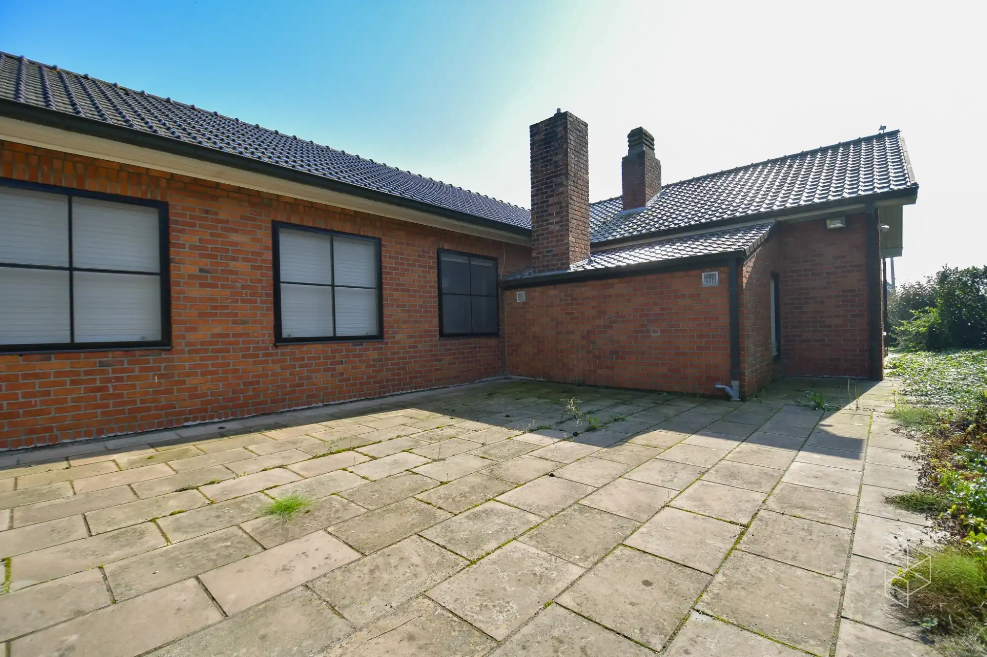 Grote goed onderhouden woning met 3 slpk, tuin en grote garage foto 17