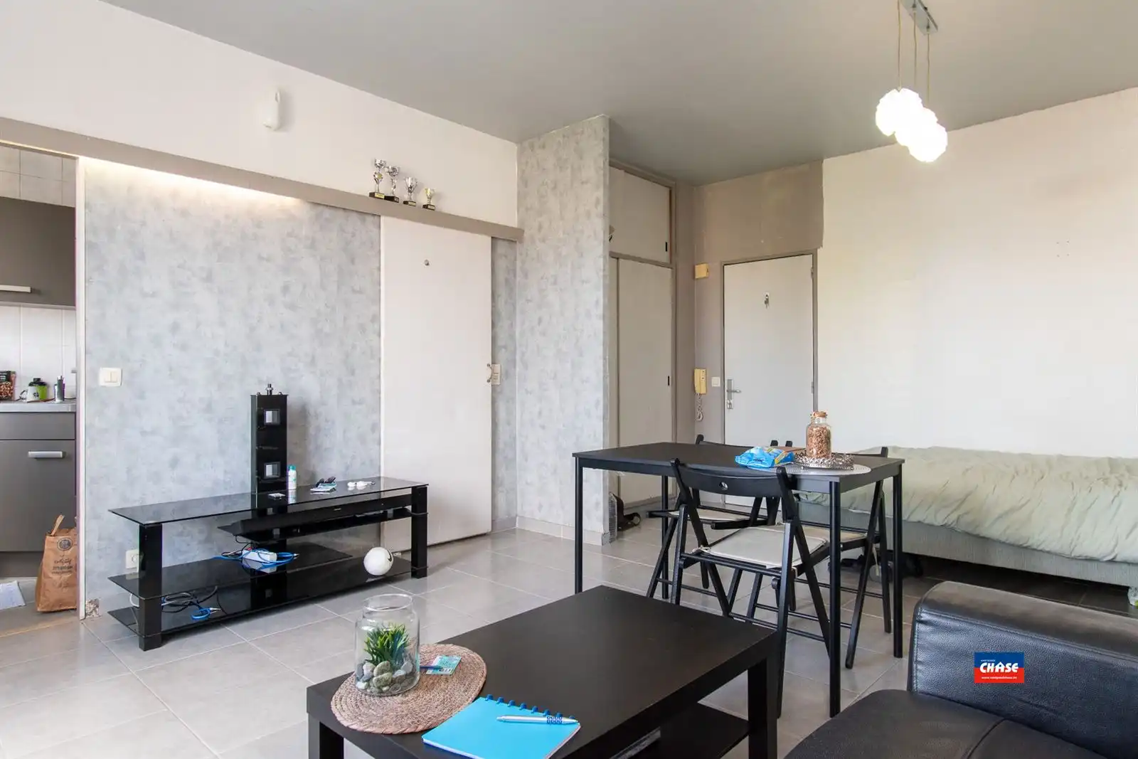 Instapklare studio in hartje Antwerpen foto {{pictureIndex}}
