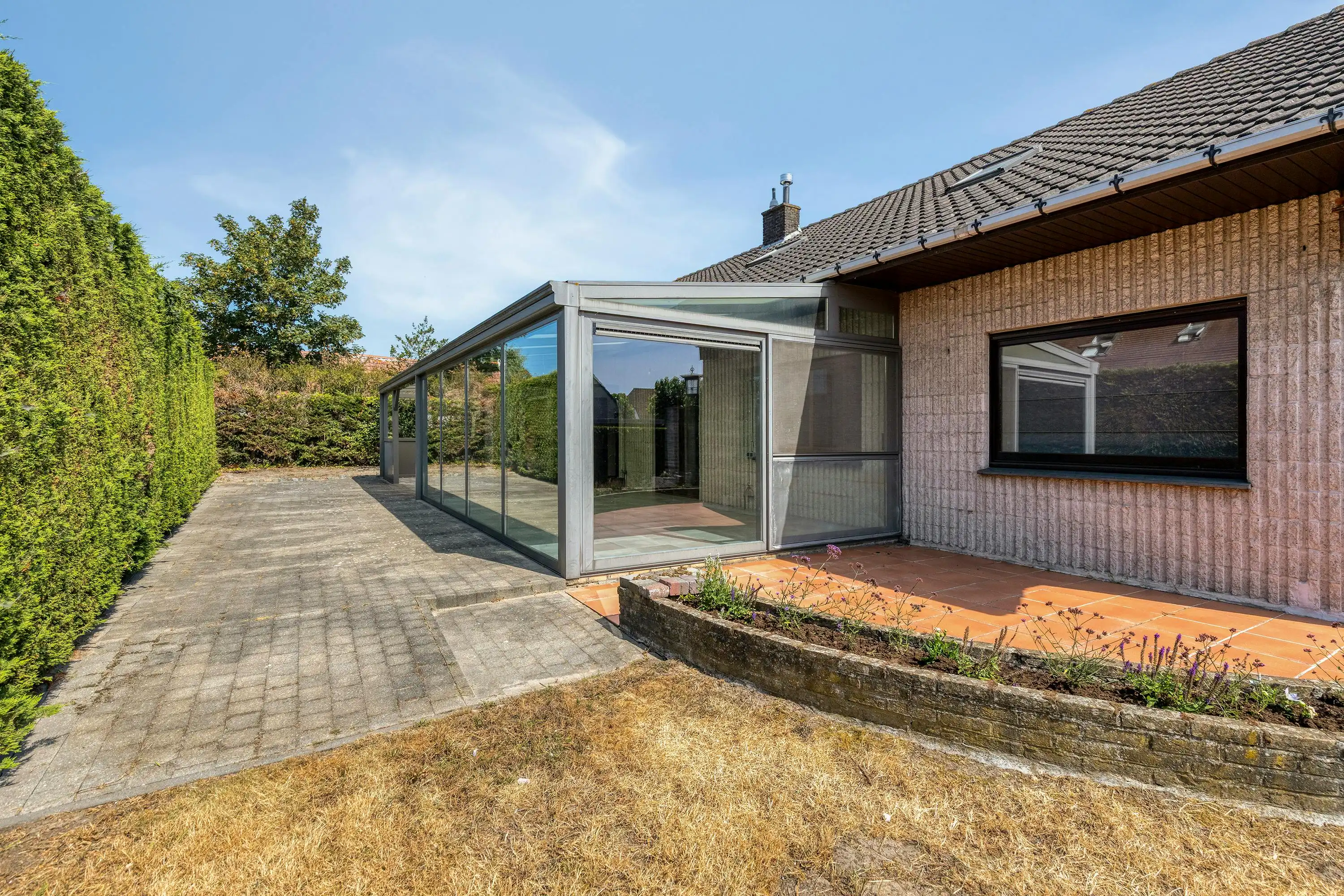 Ruime instapklare woning met 3 slaapkamers te koop in Oostduinkerke! foto 25