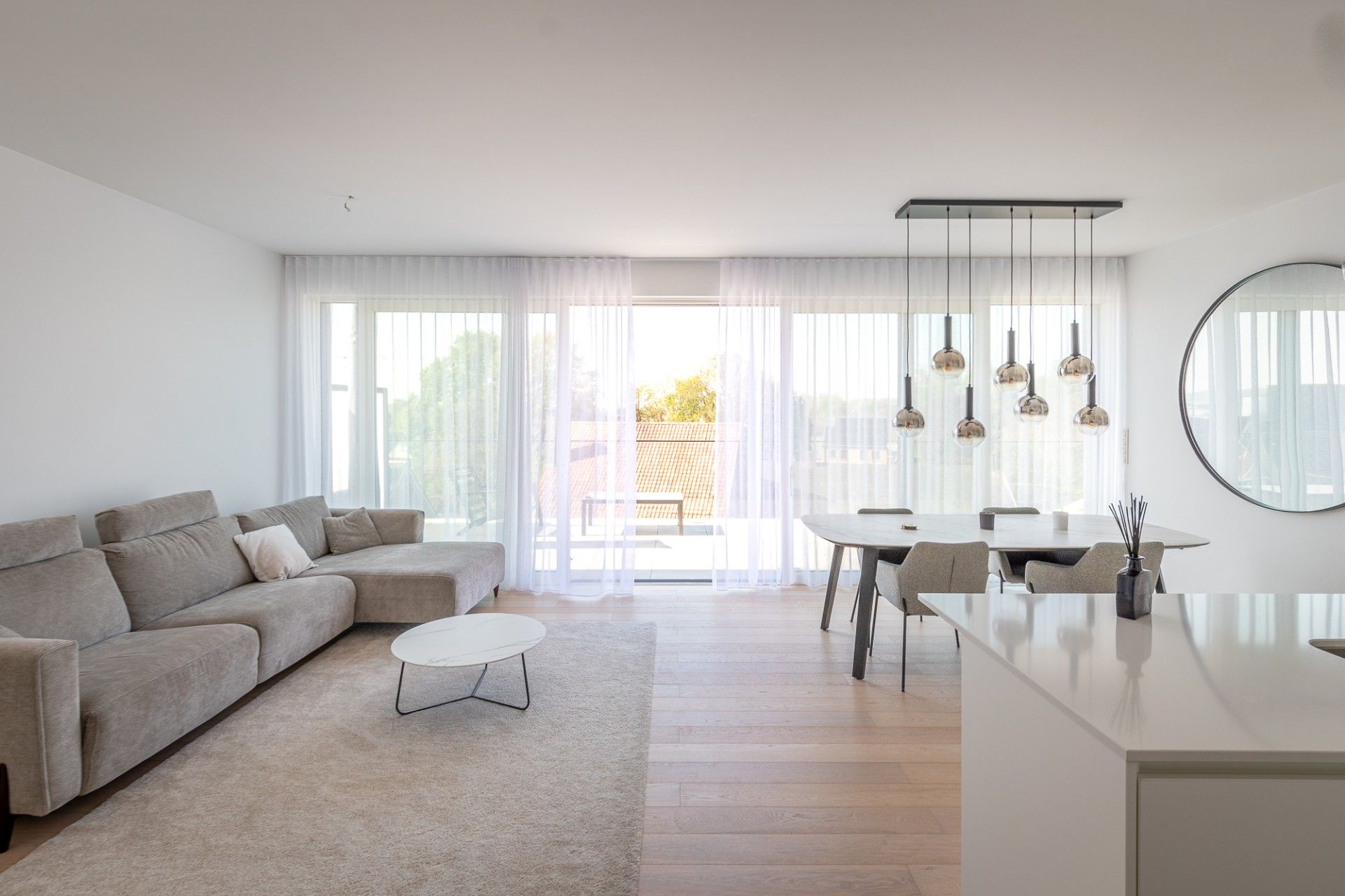 Prachtige penthouse met garage te Wingene foto 2