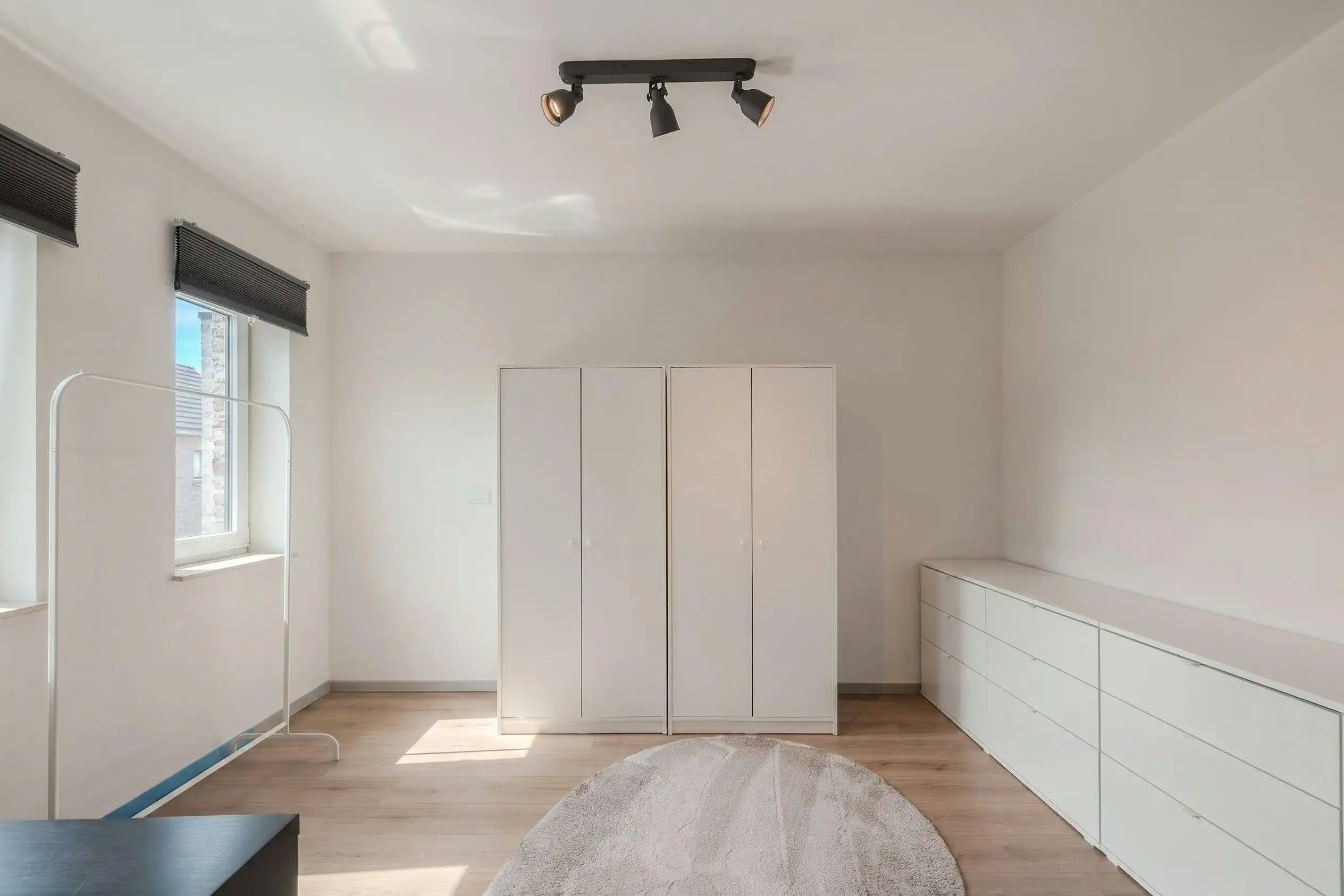 Recente woning (2019) met 3 slaapkamers en zongerichte tuin! foto 14